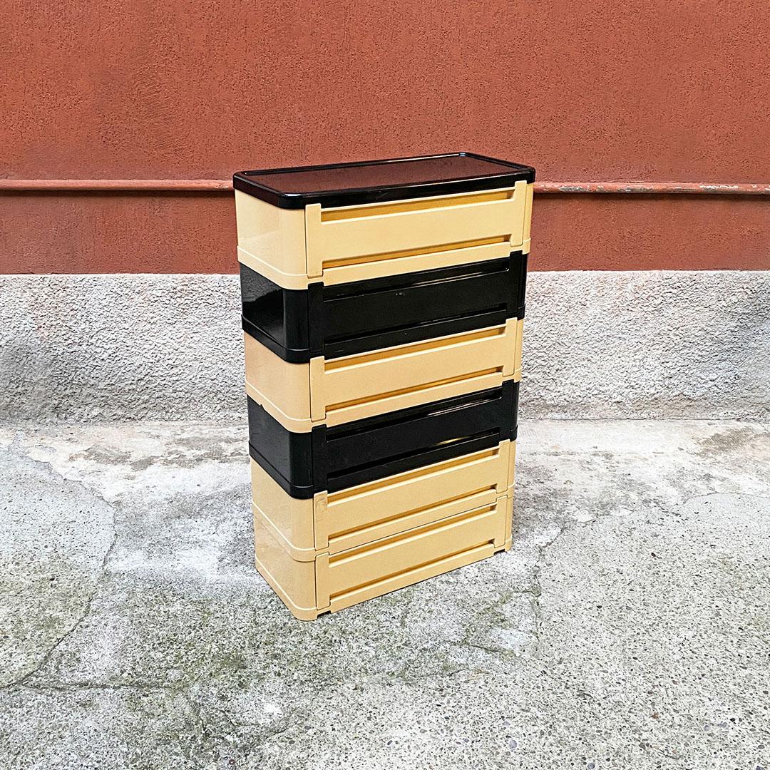 Late 20th Century Italian Space Age Modular Chest of Drawers 4964 Olaf von Bohr for Kartell, 1970s