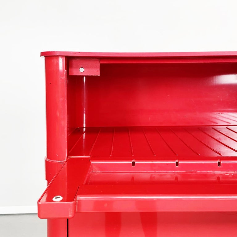 Italian Space Age Modular Chest of Drawers by Olaf von Bohr for Kartell, 1970s For Sale 2