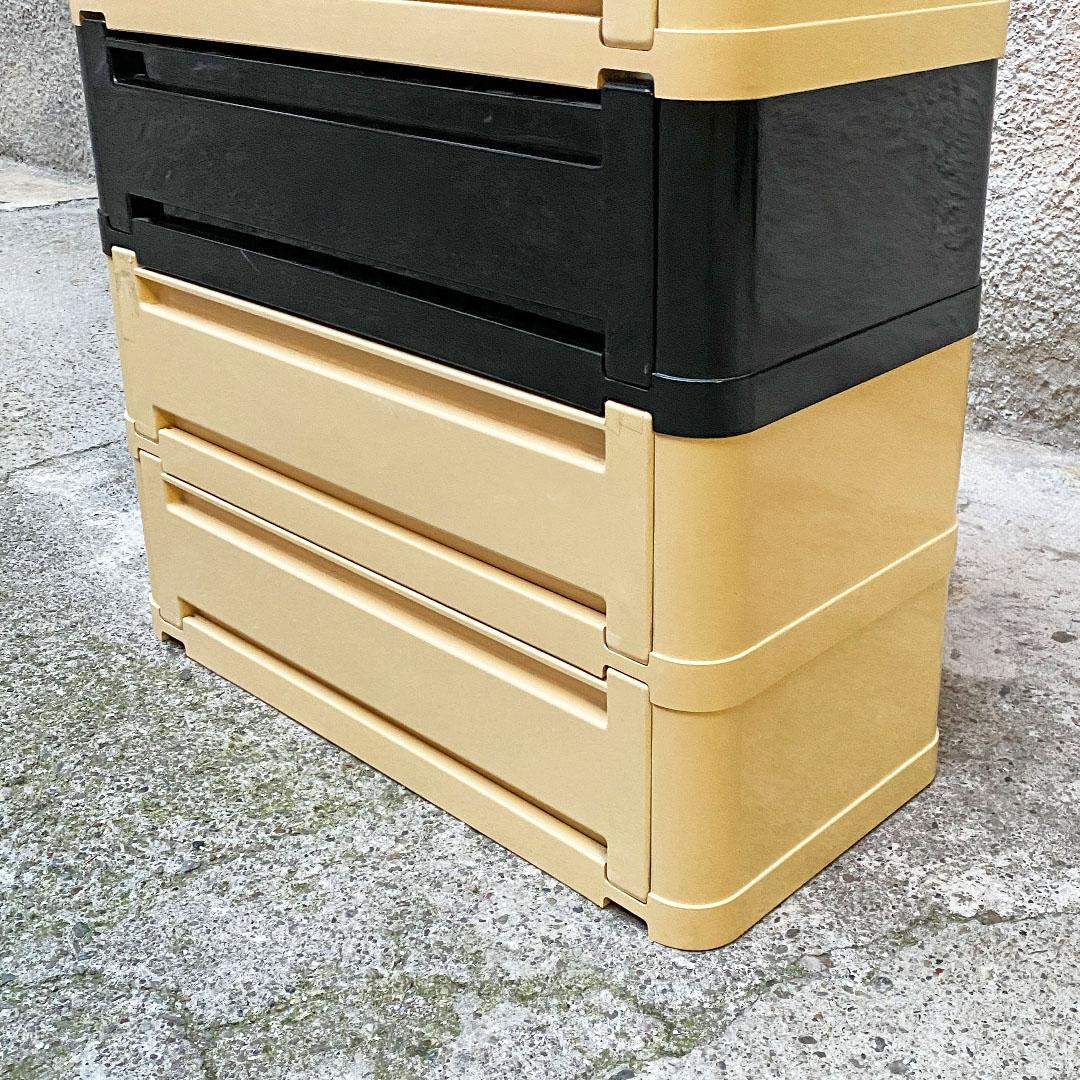 Italian Space Age Modular Chest of Drawers 4964 Olaf von Bohr for Kartell, 1970s 3
