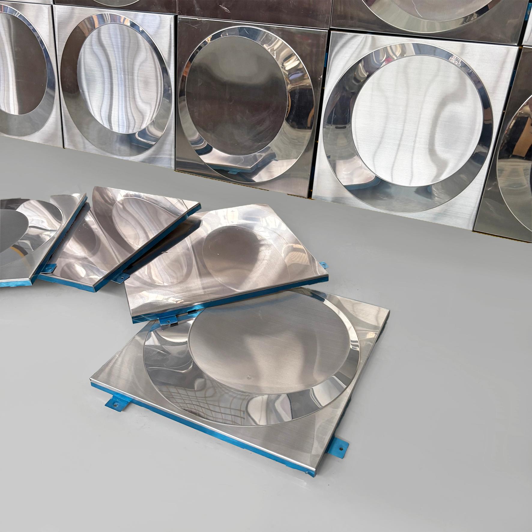 Italienische A Space Age modulare dekorative Aluminiumplatte, 1970er Jahre im Angebot 3
