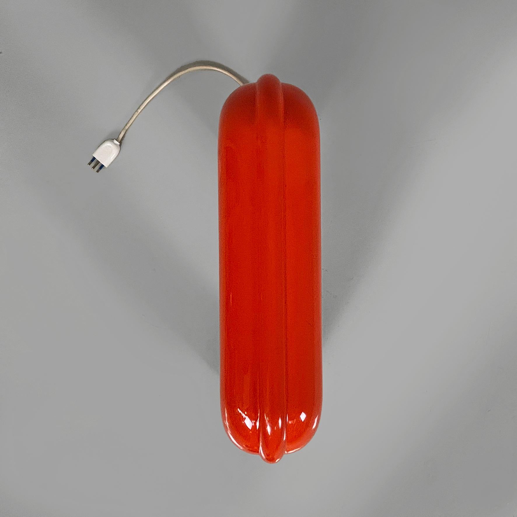 Italienische Space Age Tischleuchte aus orangefarbenem Metall Eco von Annichini für Artemide, 1970er Jahre im Angebot 3