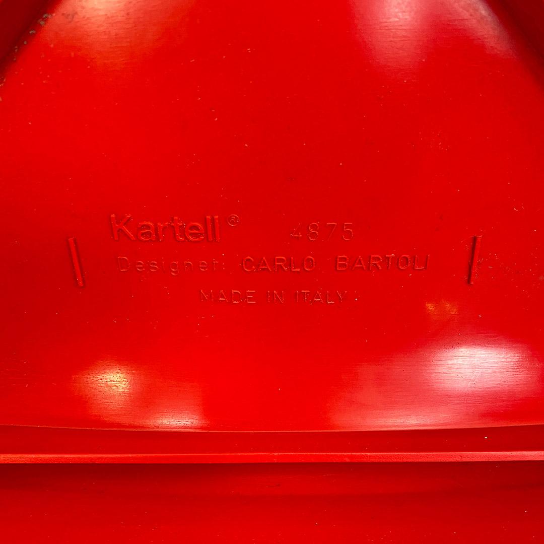 Italian Space Age Pair of Red Plastic Chairs by Carlo Bartoli for Kartell, 1970s For Sale 8