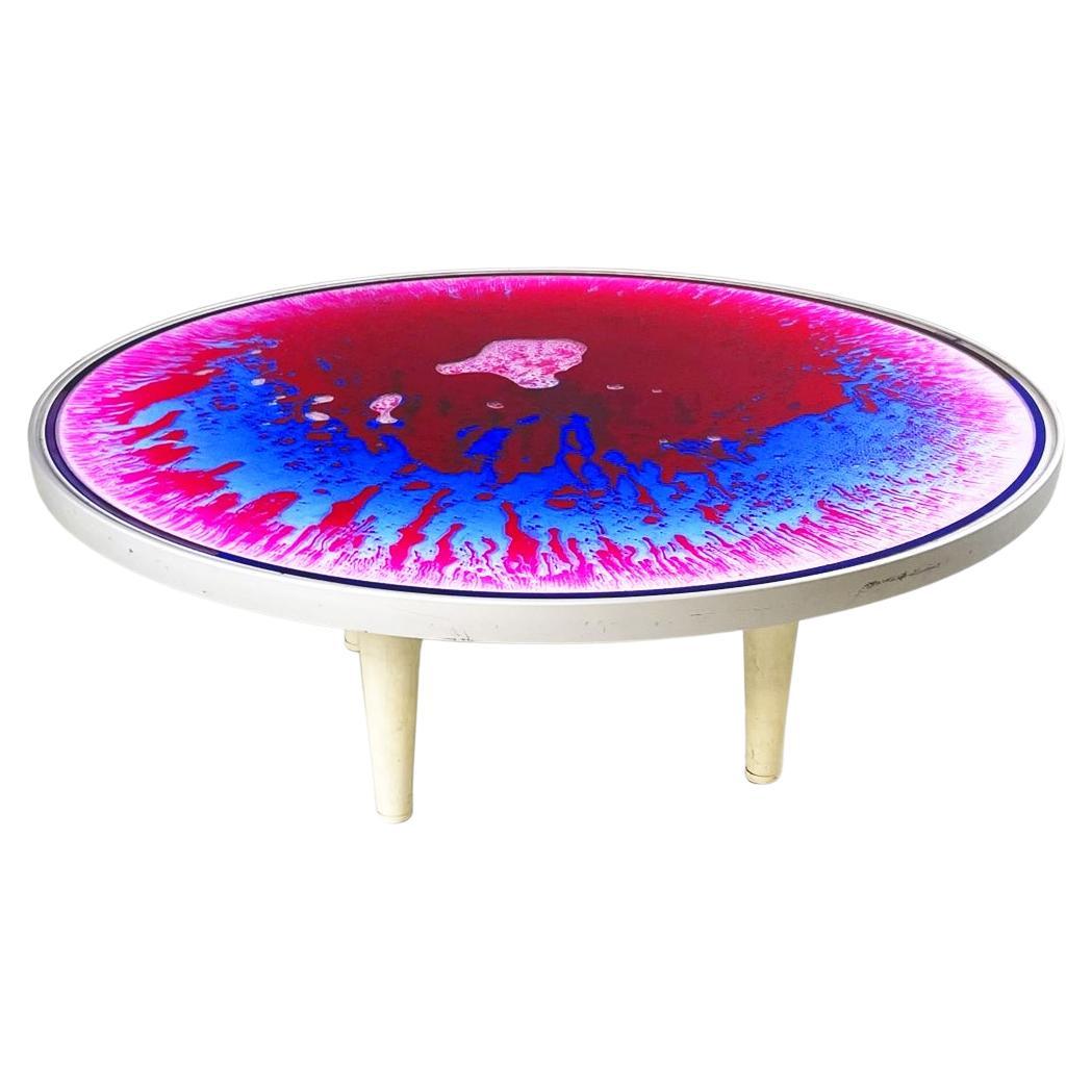 Italian Space Age Plastic and Metal Round Coffee Table with Tie Dye Effect 1970s For Sale