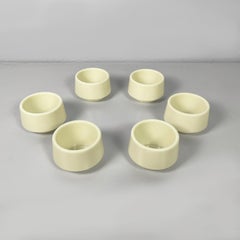 Cuencos y platos de plástico italianos de la era espacial de Angelo Mangiarotti, años 70