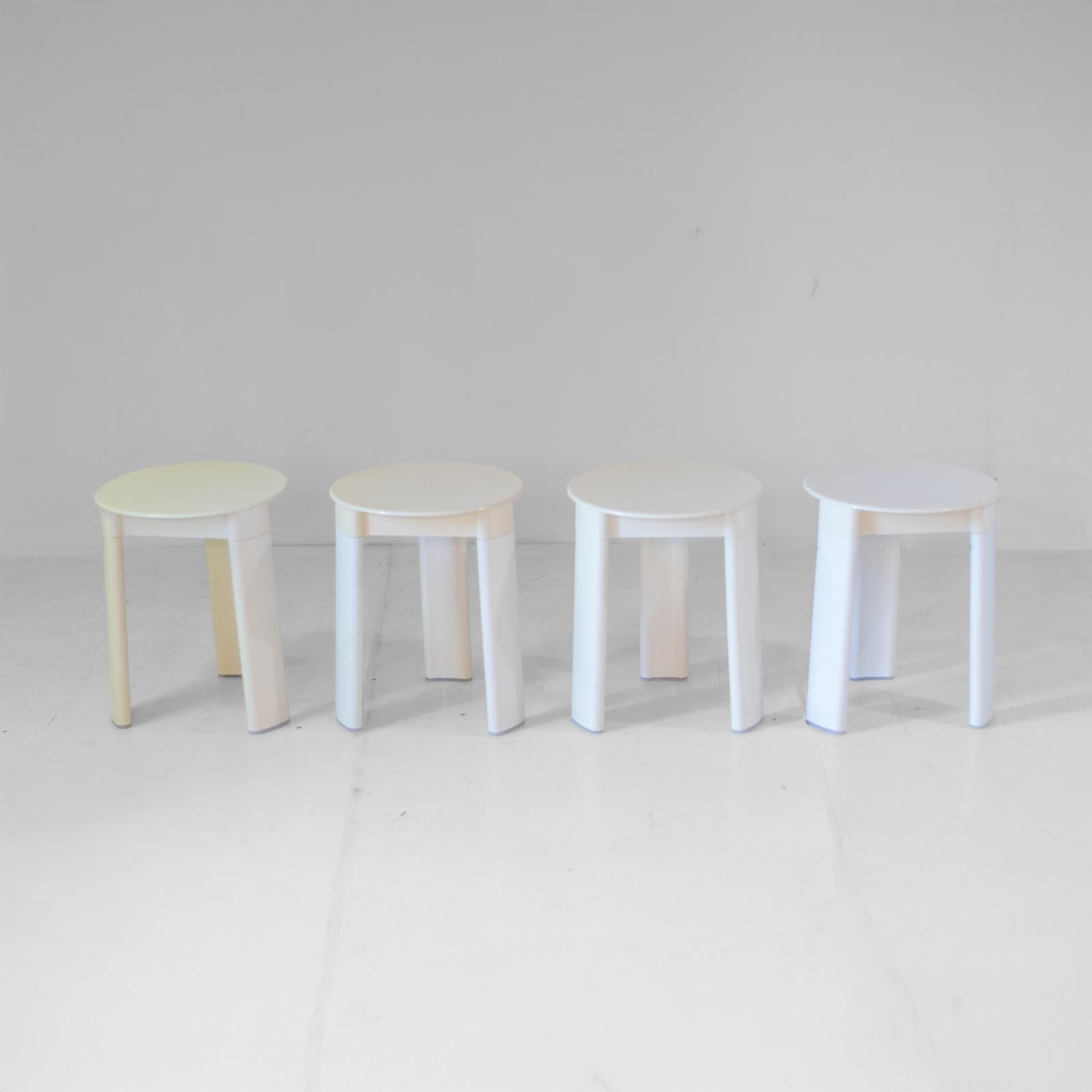 Italian Space Age Plastic Stools by Olaf von Bohr for Gedy, set of four In Good Condition For Sale In Ceglie Messapica, IT