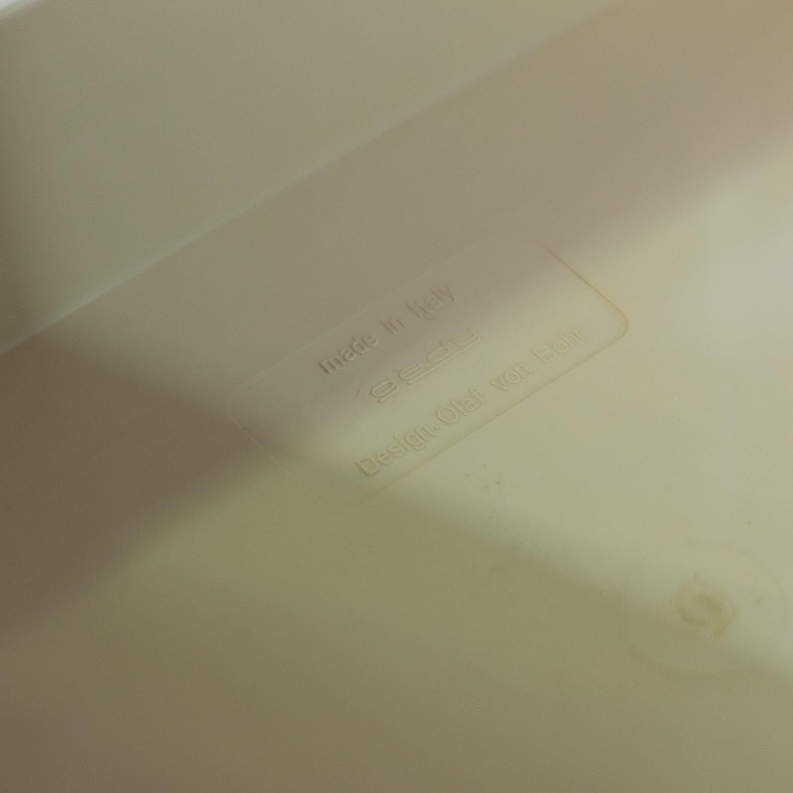 Italian Space Age Plastic Stools by Olaf von Bohr for Gedy, set of four For Sale 3