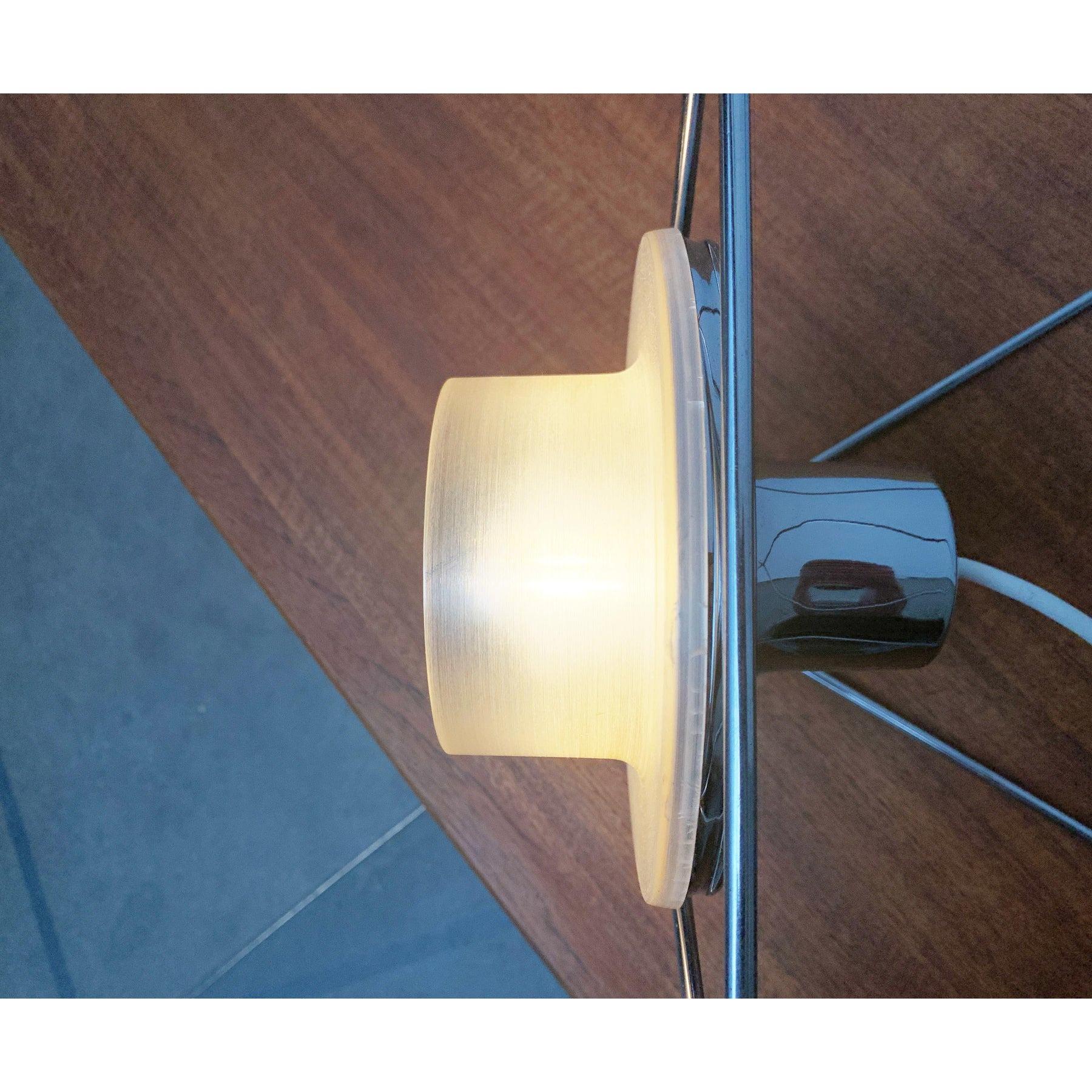 20th Century Italian Space Age Poliedra Table Lamp by Felice Ragazzo for Guzzini For Sale