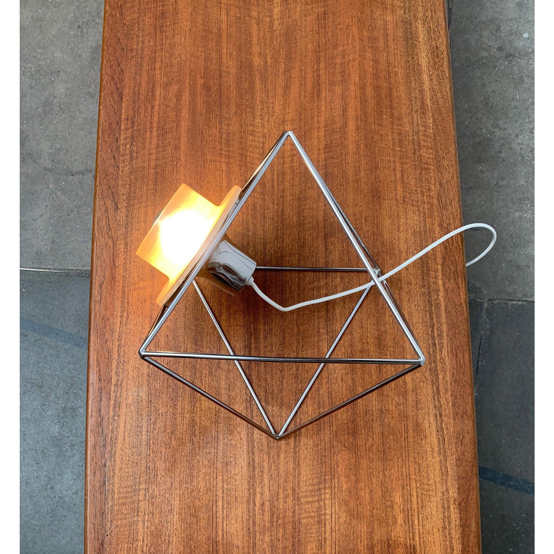 Metal Italian Space Age Poliedra Table Lamp by Felice Ragazzo for Guzzini For Sale