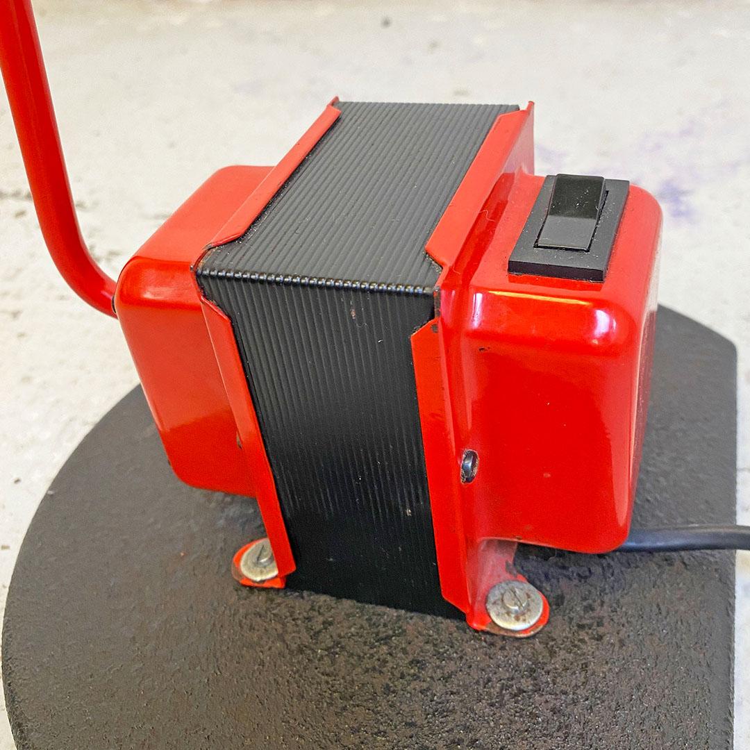 Italian Space Age Red Enamelled Metal Rod and Cast Iron Floor Lamp, Lumina 1980s 9