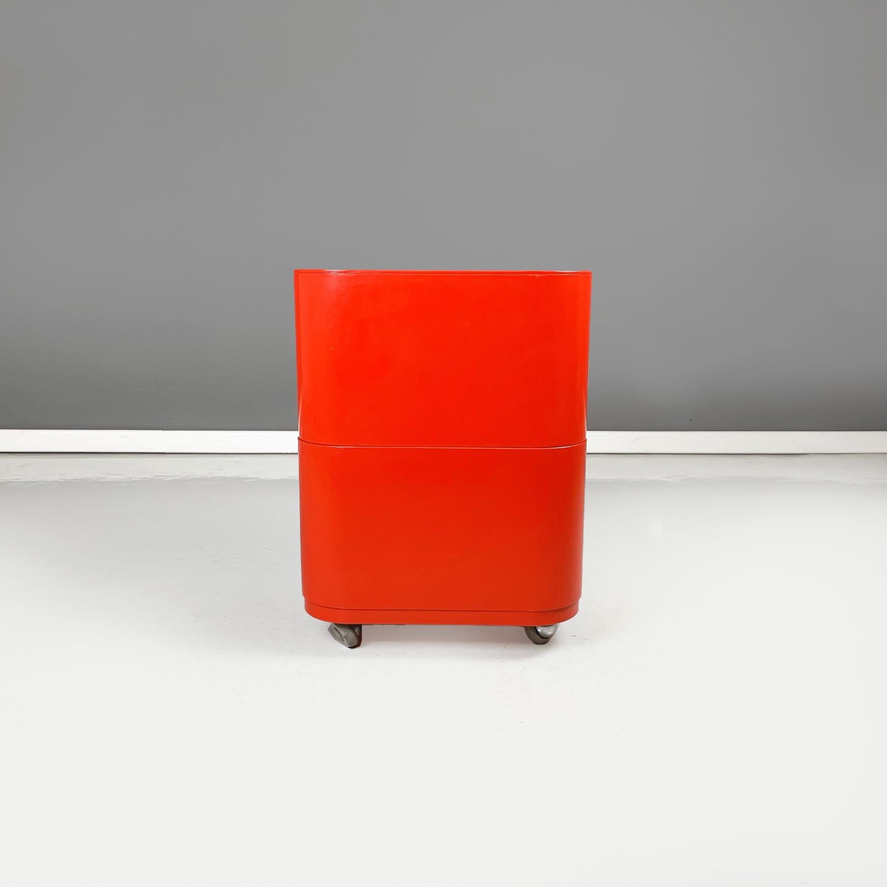 Plastic Italian Space Age Red Modular Chest of Drawers by Castelli for Kartell, 1970s For Sale
