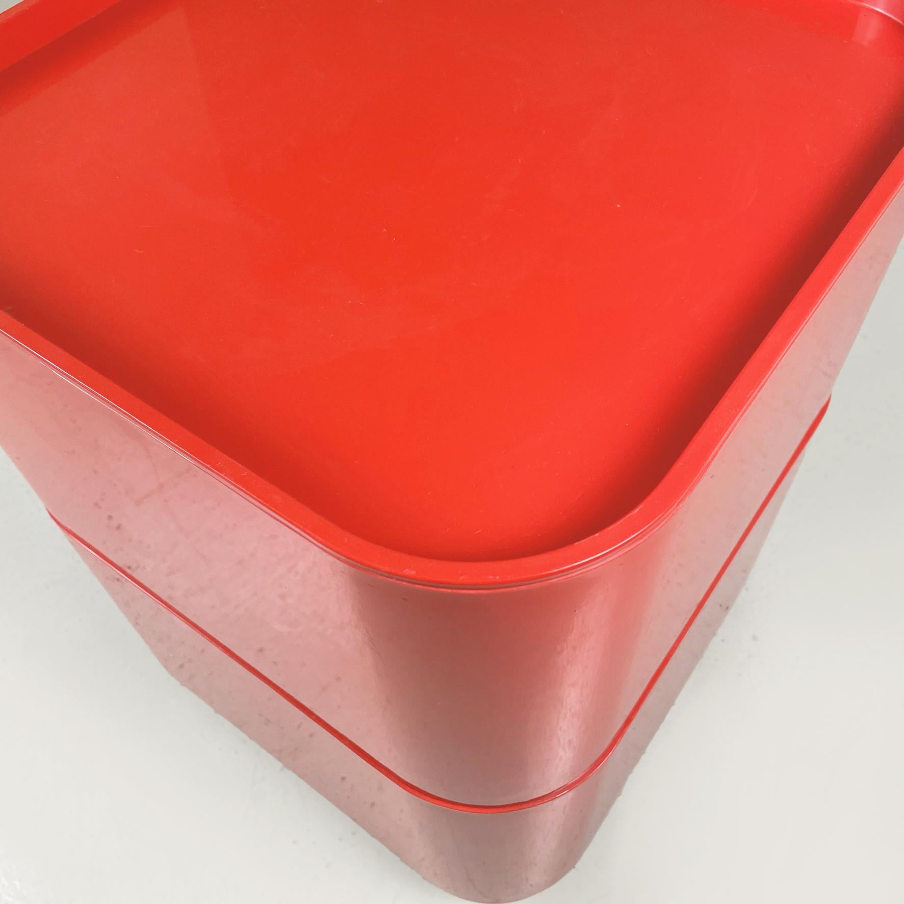 Plastica Cassettiera modulare rossa A Space Age di Castelli per Kartell, anni '70 in vendita