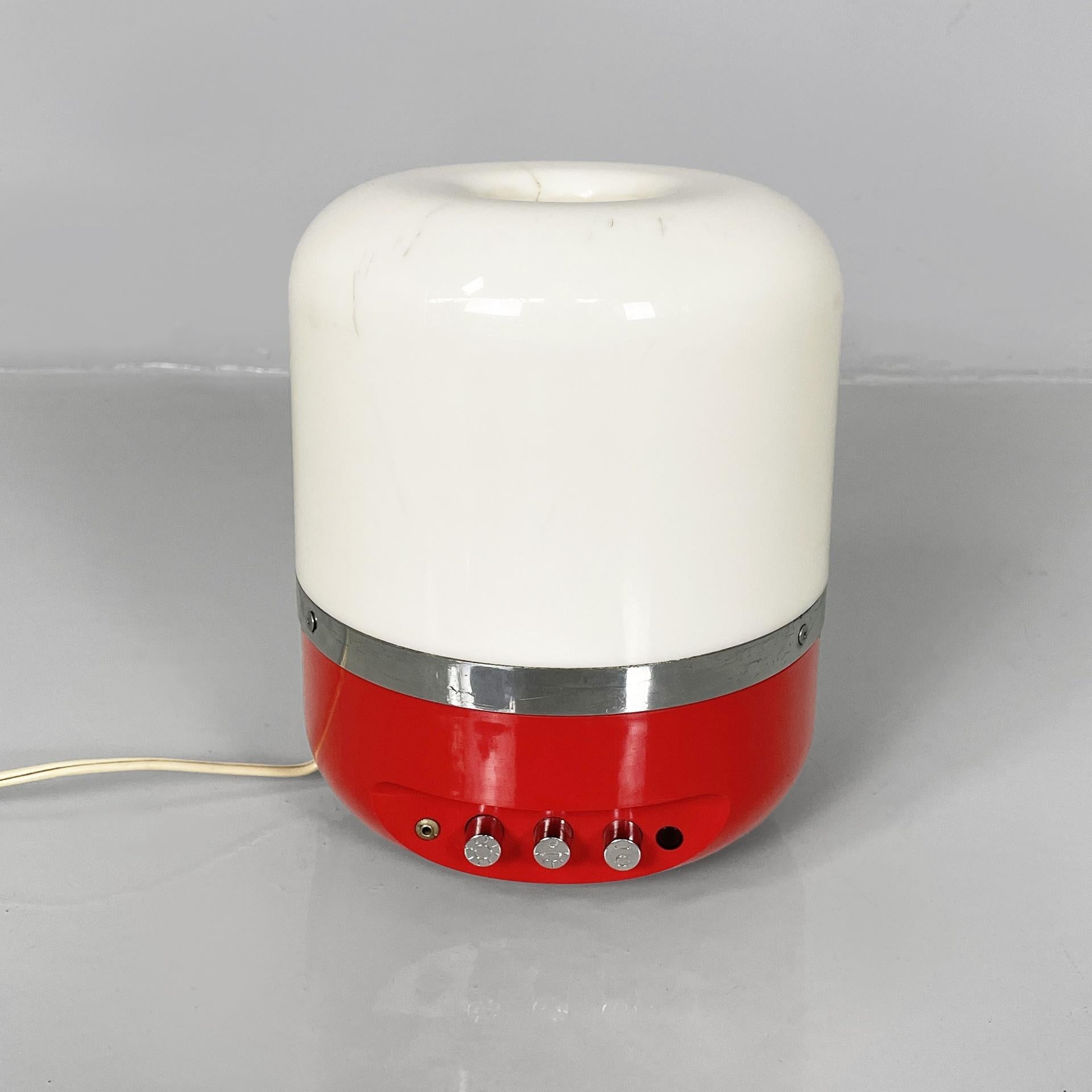 Italienische A Space Age rote Radio-Tischlampe von Adriano Rampoldi für Europhon, 1970er Jahre im Zustand „Relativ gut“ im Angebot in MIlano, IT