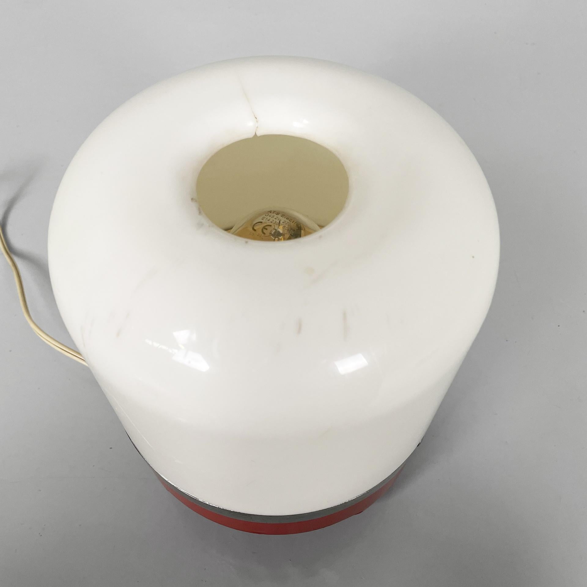 Italienische A Space Age rote Radio-Tischlampe von Adriano Rampoldi für Europhon, 1970er Jahre im Angebot 1