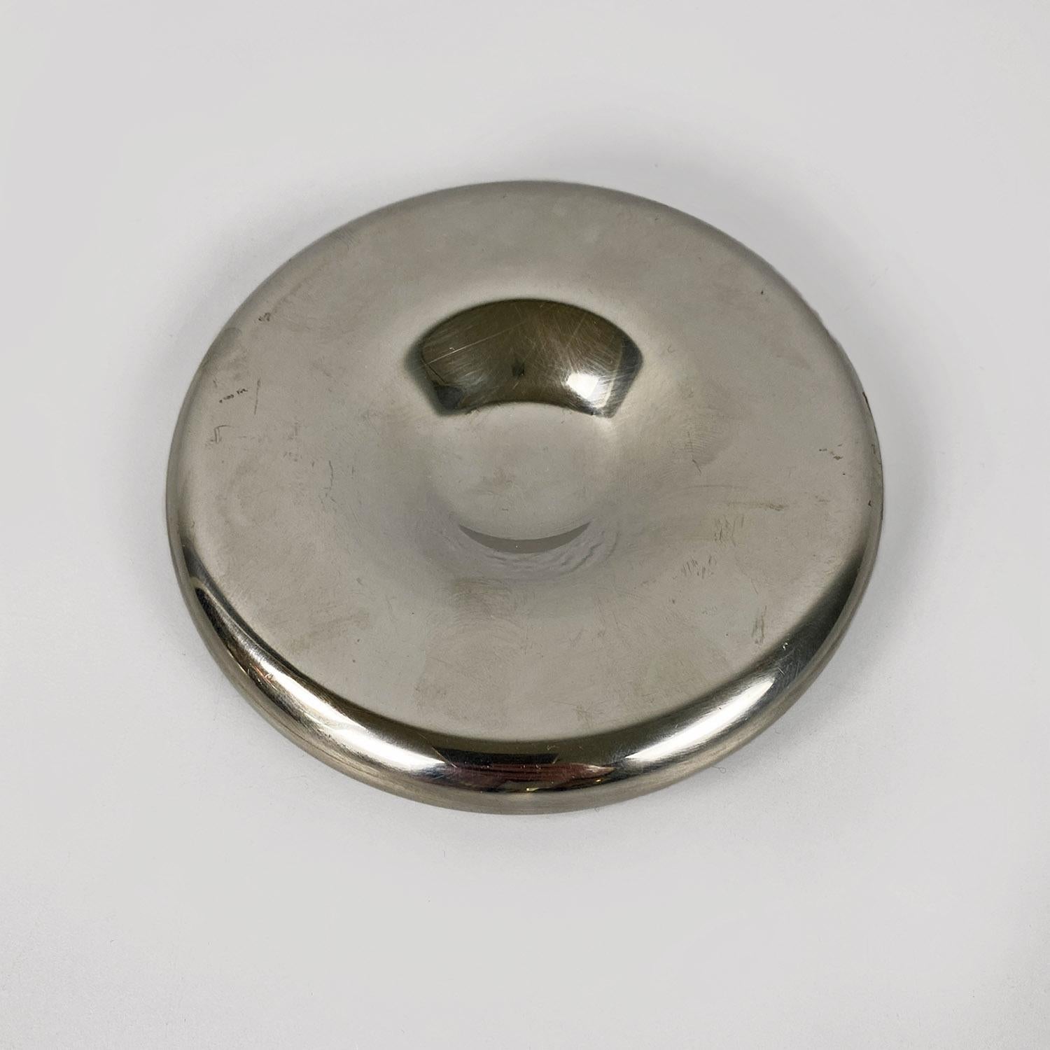 Italiano Posacenere rotondo in metallo cromato dell'era spaziale italiana, anni '70 in vendita