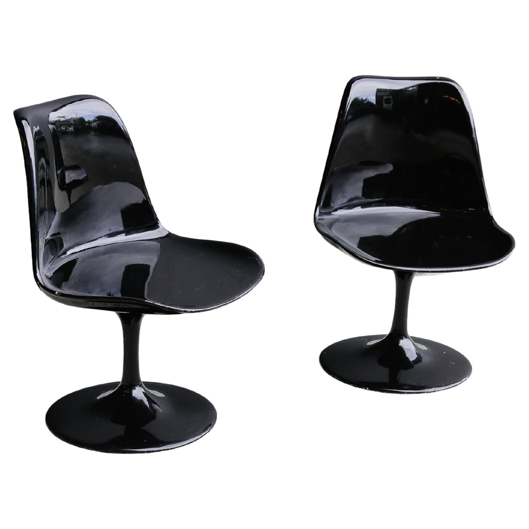 Set di due sedie girevoli A Space AGE in fibra di vetro