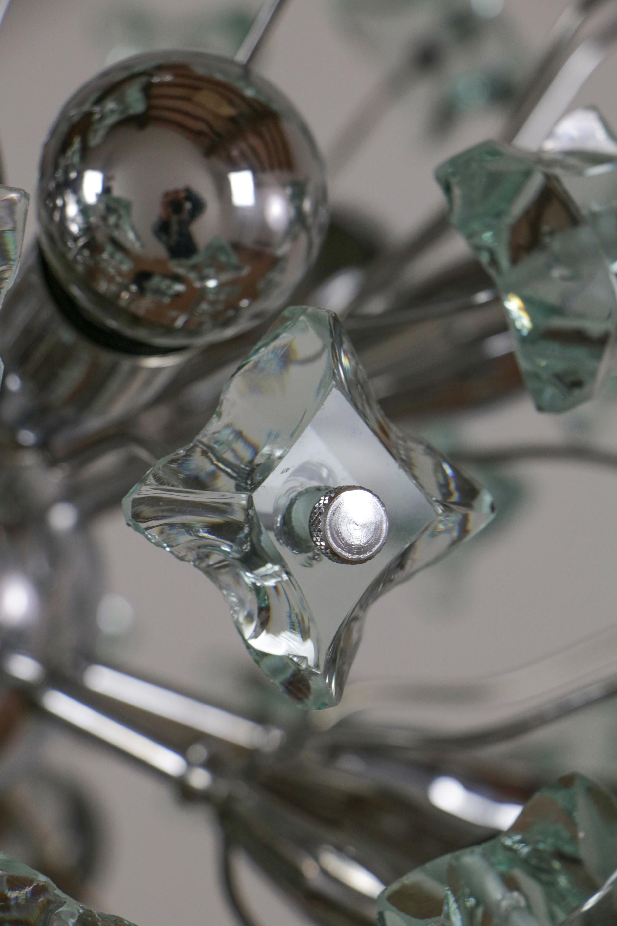 Italienischer Sputnik-Kronleuchter aus dem italienischen Raumfahrtzeitalter, Fontana Arte zugeschrieben, 1960er Jahre im Angebot 3