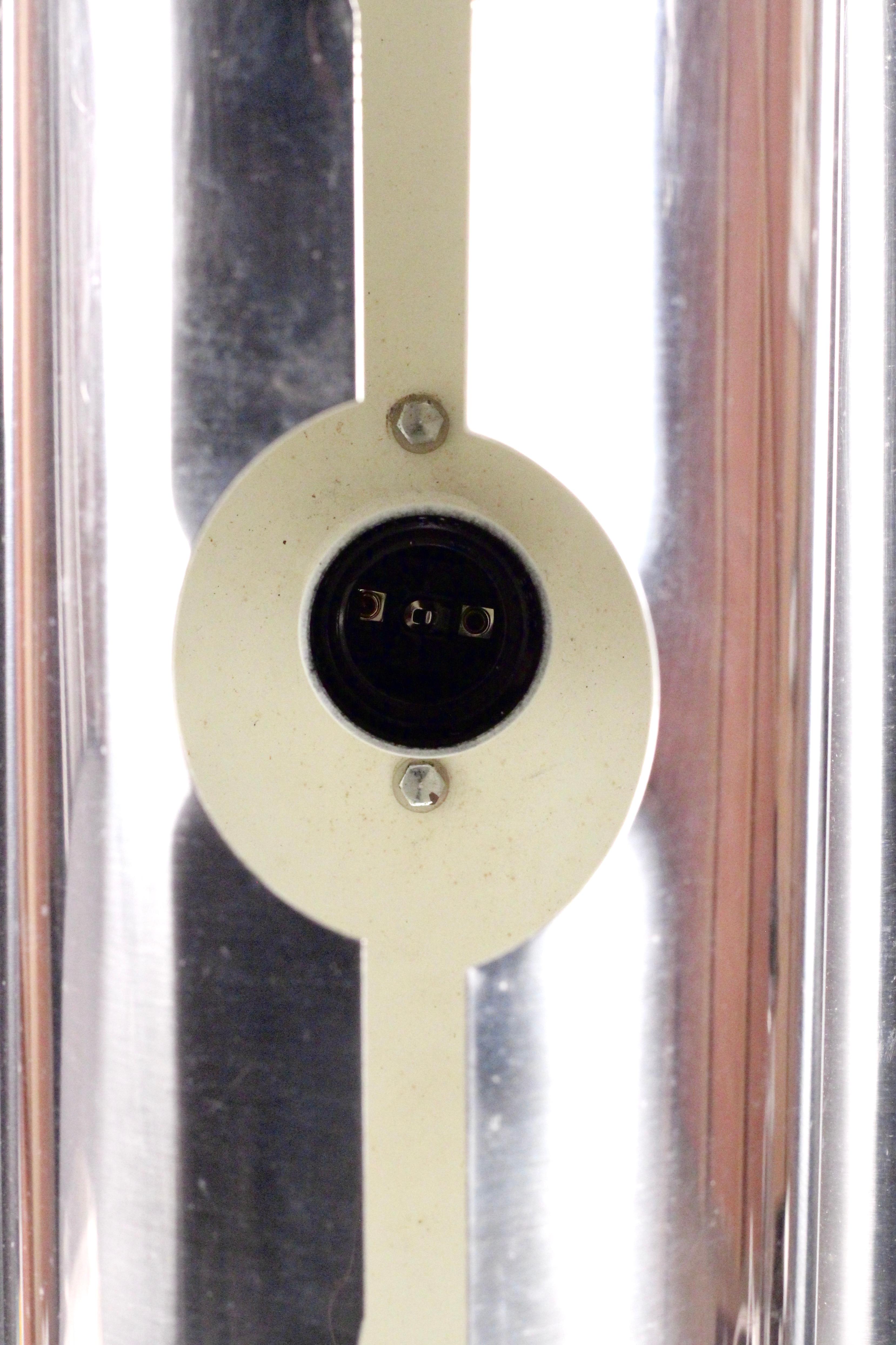 Italienische Steel Age Tischlampe aus Edelstahl - Goffredo Reggiani zugeschrieben im Angebot 6