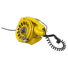 Vintage Italian space age Table dial telephone Bobo by Sergio Todeschini Telcer, 1970s
