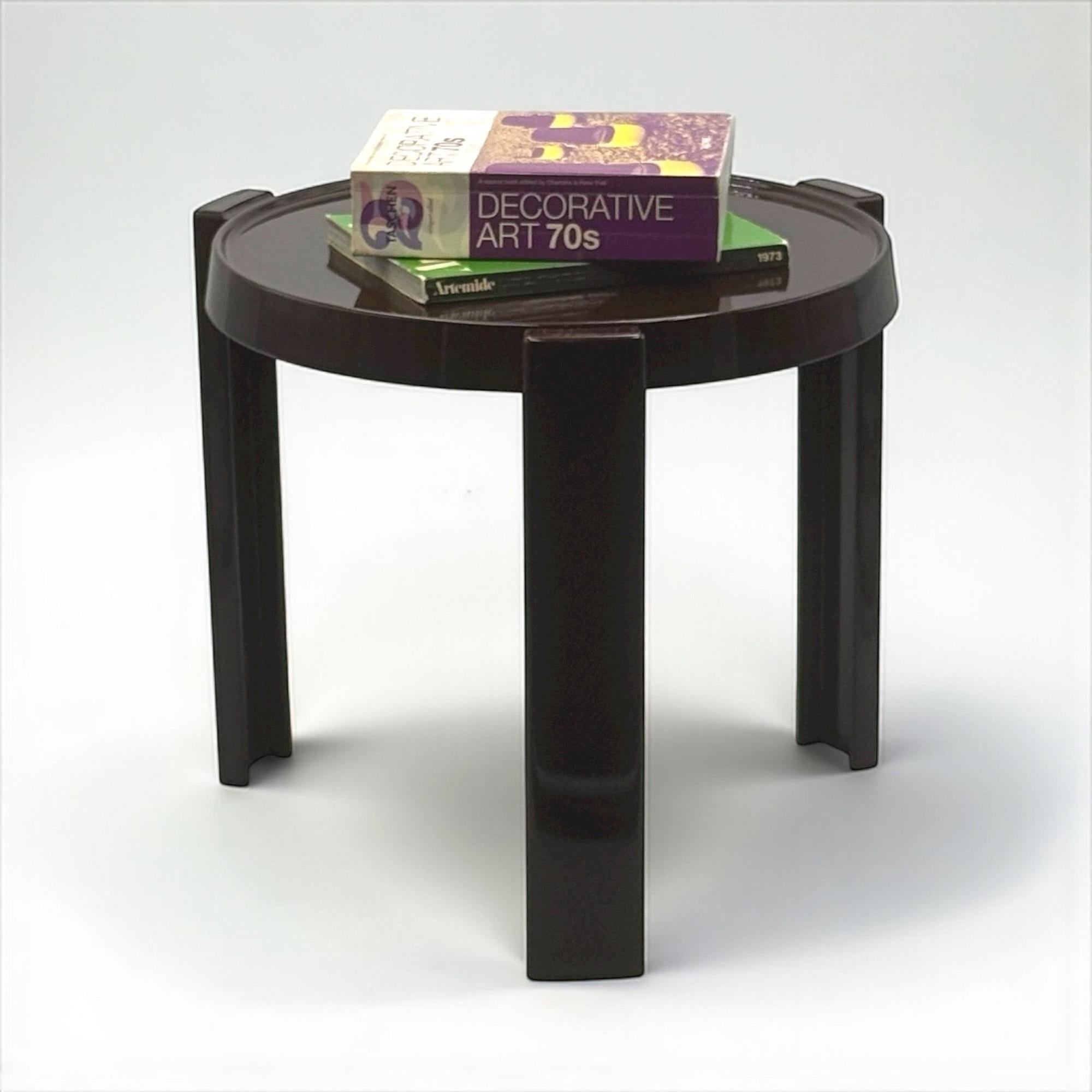 Plastique Table italienne Space AGE en plastique brun, design authentique des années 1970 en vente