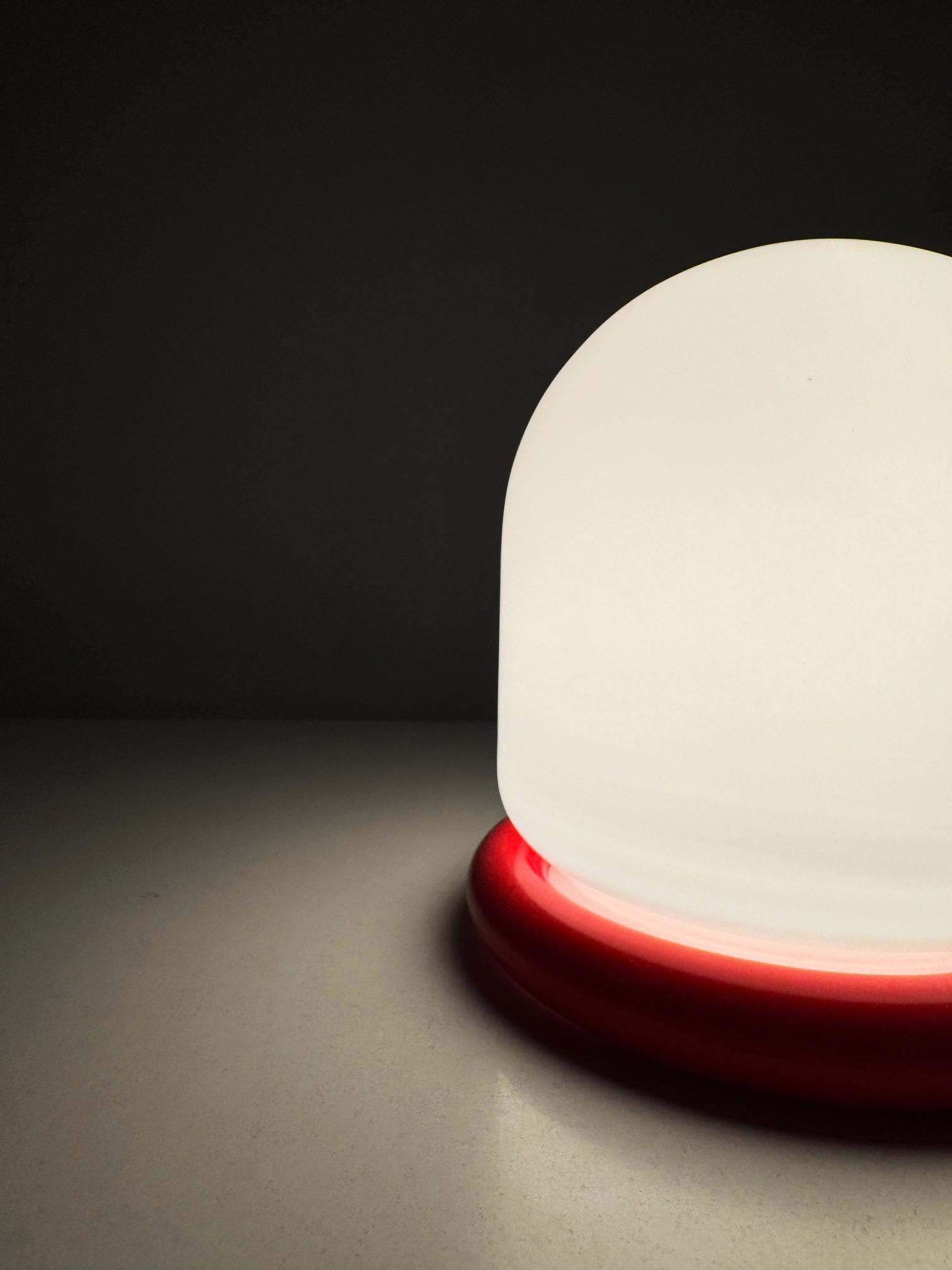 Italian Space Age Table Lamp, 1970s For Sale 2