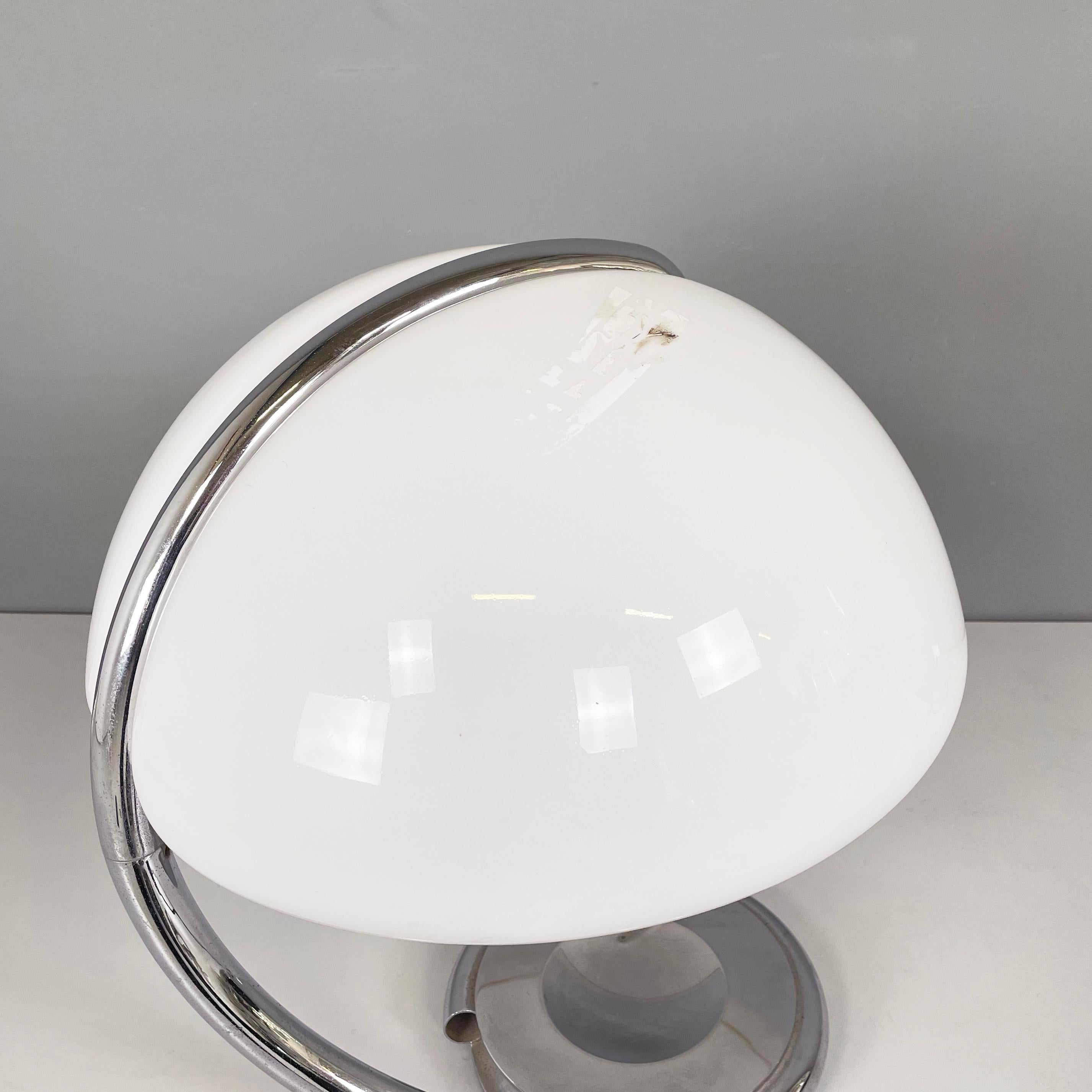 Italienische Raumfahrttischlampe Serpente von Elio Martinelli Martinelli Luce, 1970er Jahre im Angebot 2