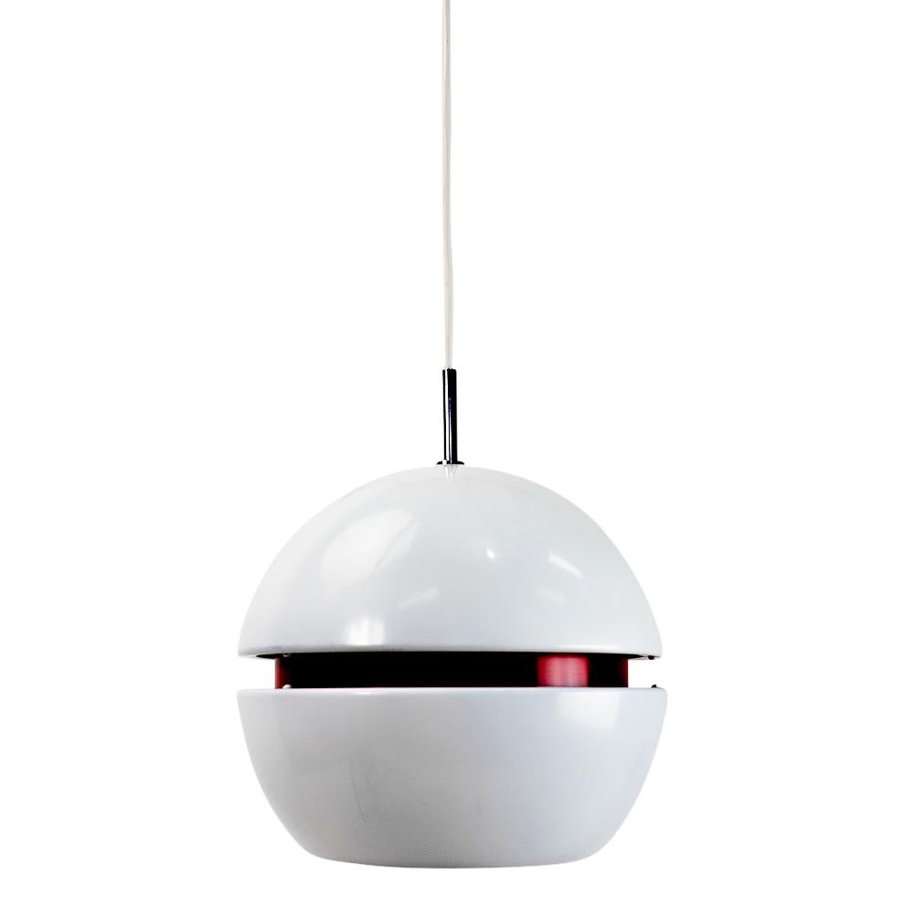 Pendant or ceiling lamp produced by Stilnovo, Italy during the 1960s.

The lamp features a spherical shaped metal housing, providing a wonderful indirect light effect, as well as giving direct light below.

E27 bulb, suitable for US.

We have