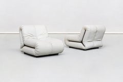 Italian Space Age, White Leather Pagrù Armchairs, by 1P Italy, 1968