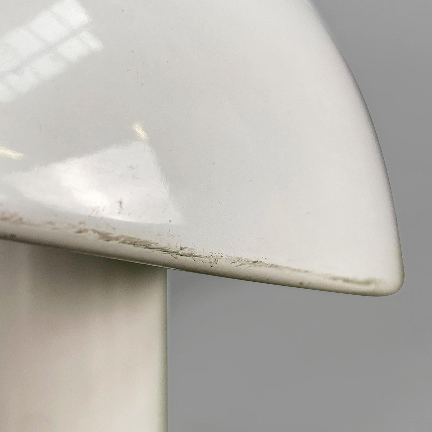 Lampe de table Vaga italienne de l'ère spatiale en métal blanc par Franco Mirenzi, Valenti, 1970 en vente 8