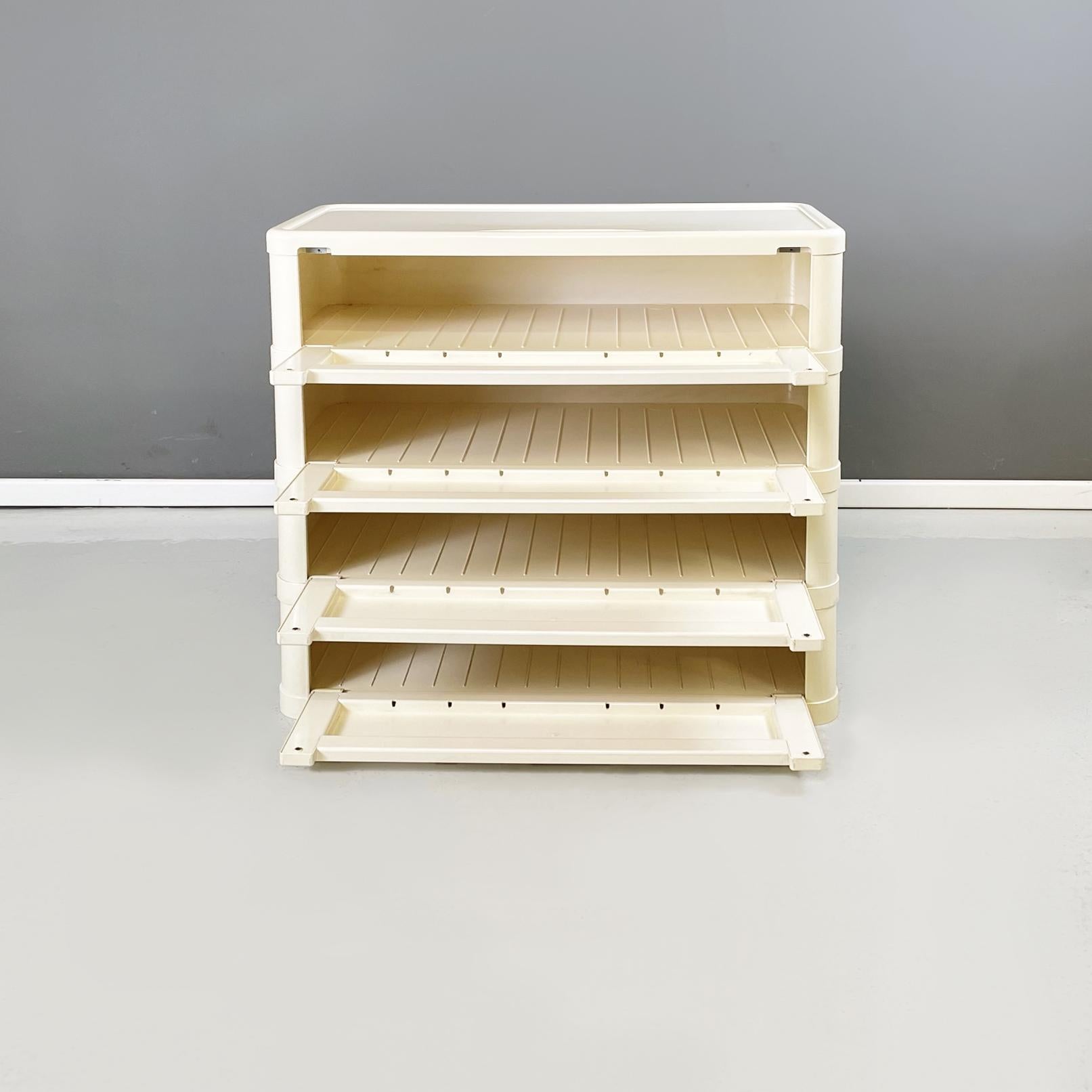 Space Age Italian Space age white modular chest of drawer 4964 Olaf Von Boh Kartell 1970s For Sale