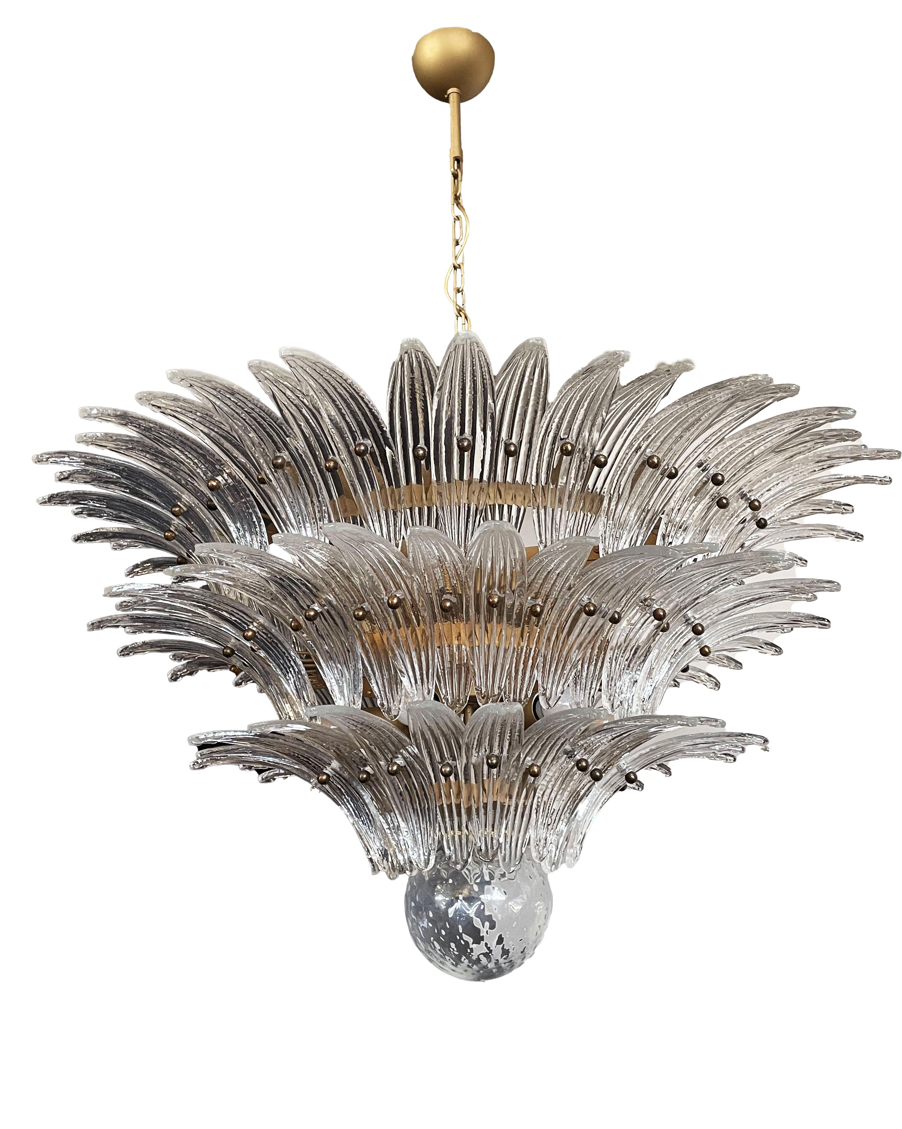 Italian Deco Leaves Murano Chandelier In Good Condition For Sale In Budapest, HU
