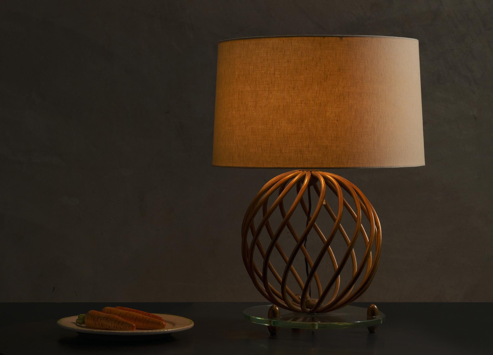 20th Century Italian Sphere Table Lamp For Sale