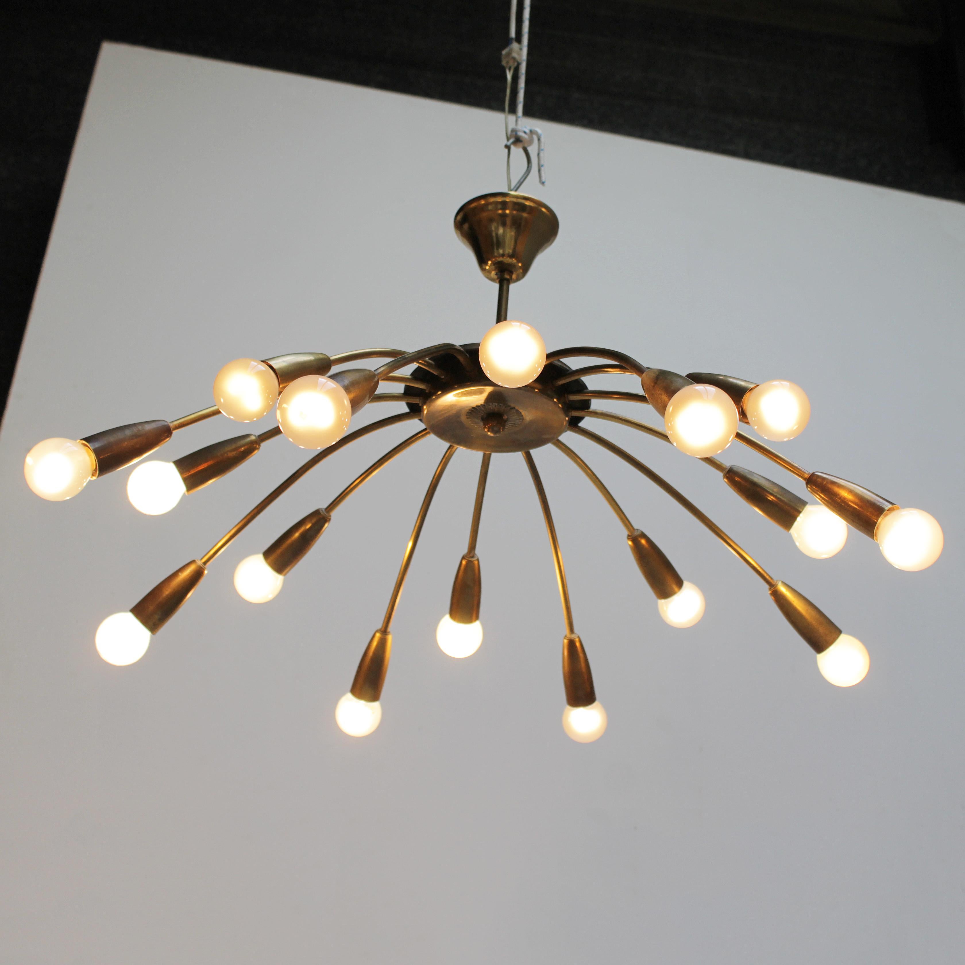 Italian Spider Chandelier in the Manner of Guglielmo Ulrich In Good Condition In JM Haarlem, NL