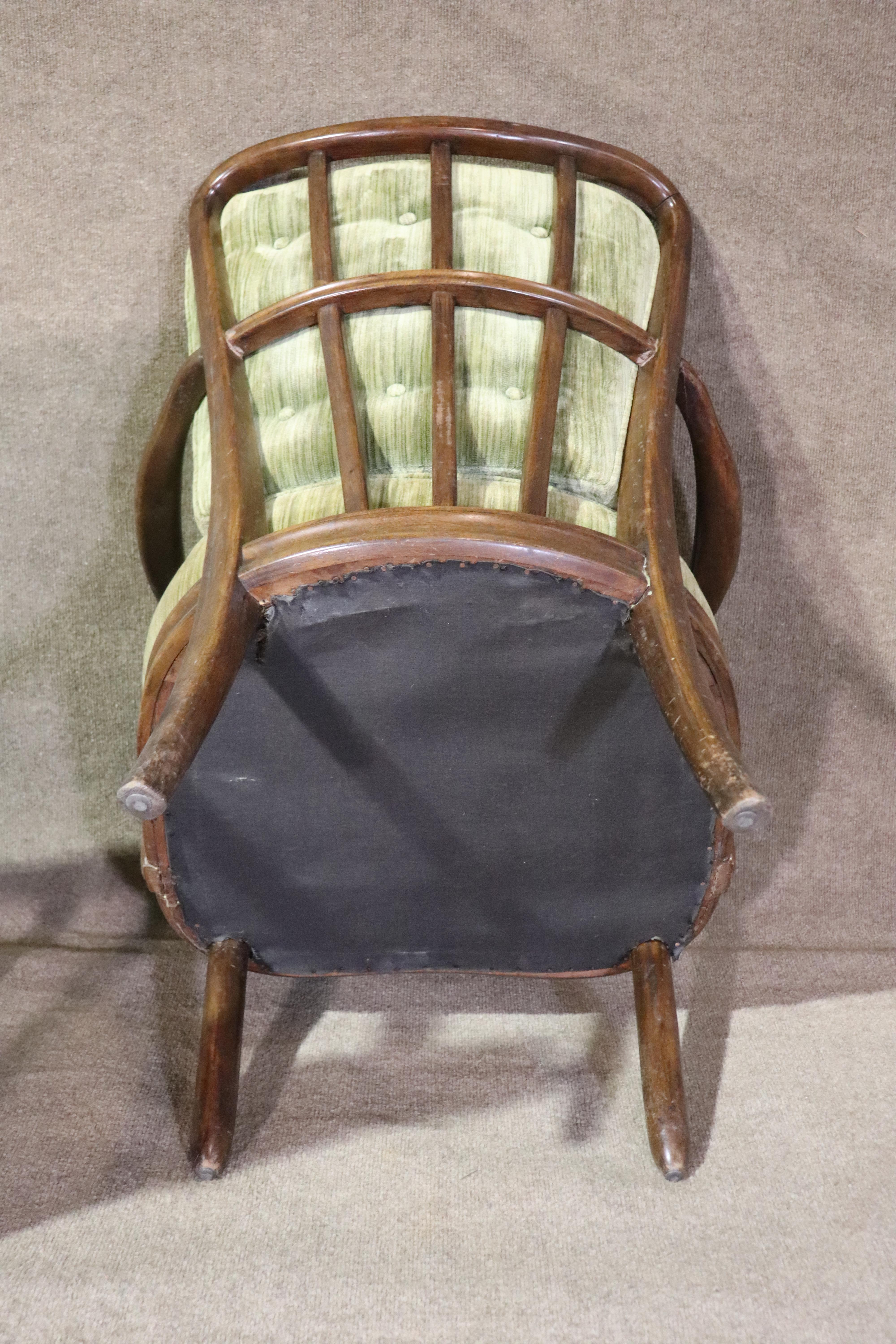 Fauteuils italiens à dossier en fuseau en vente 2