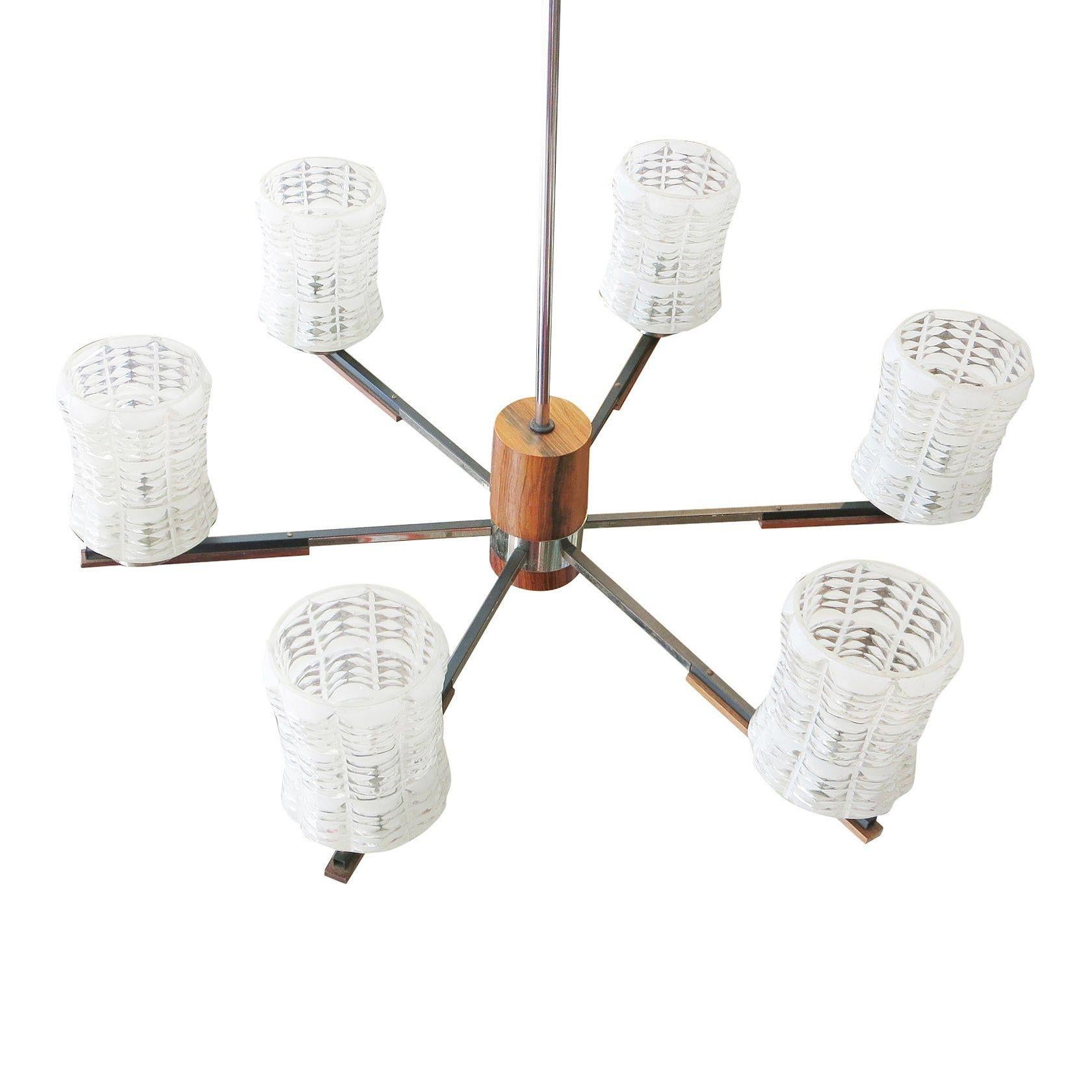 Italiano Lampadario Sputnik italiano in cromo rosato con paralumi in vetro in vendita