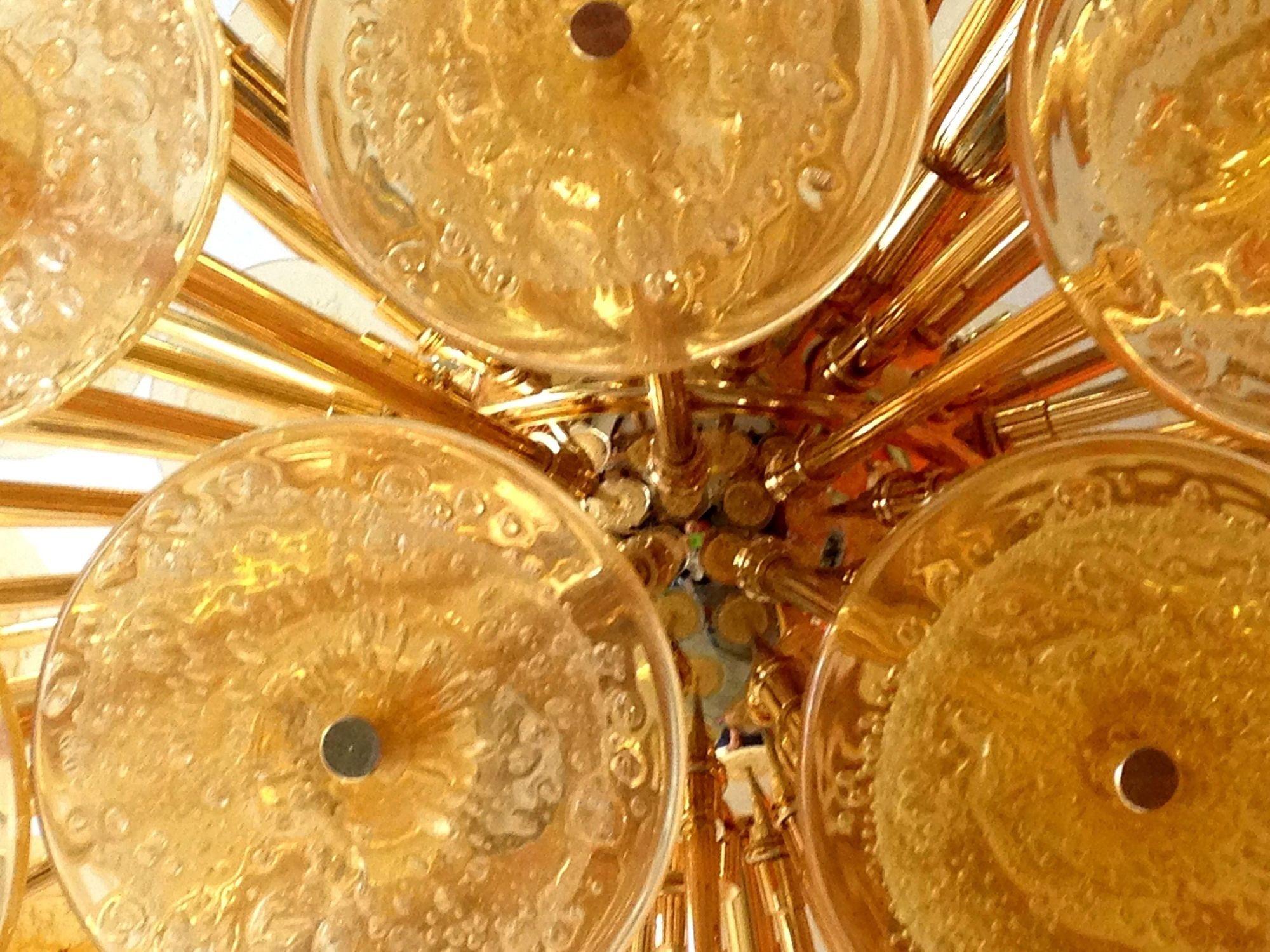 Italian Sputnik Chandelier with Amber Murano Glass Disks & Gold Plated Frame In Good Condition In Los Angeles, CA