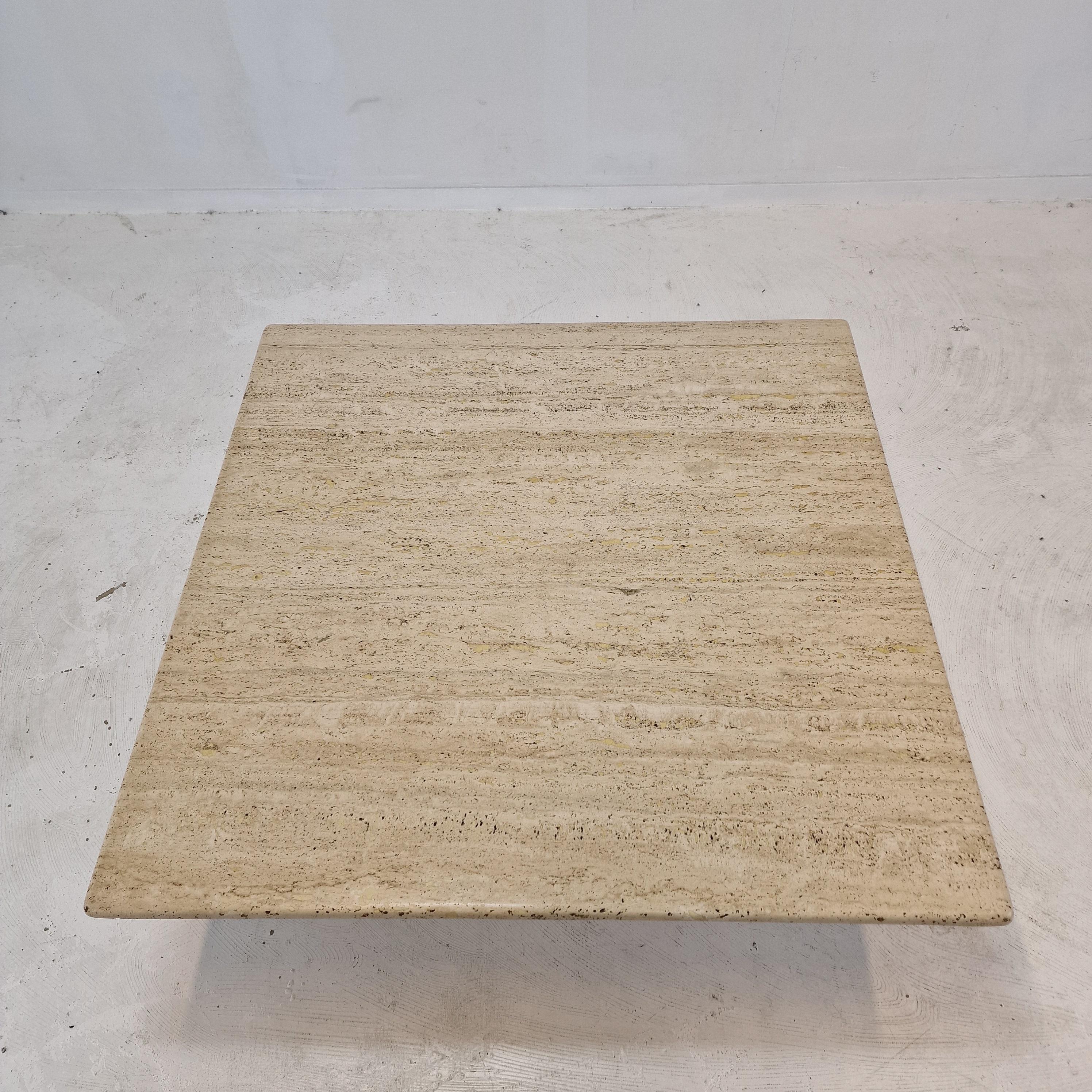 Late 20th Century Italian Square Coffee Table in Travertine, 1980s For Sale