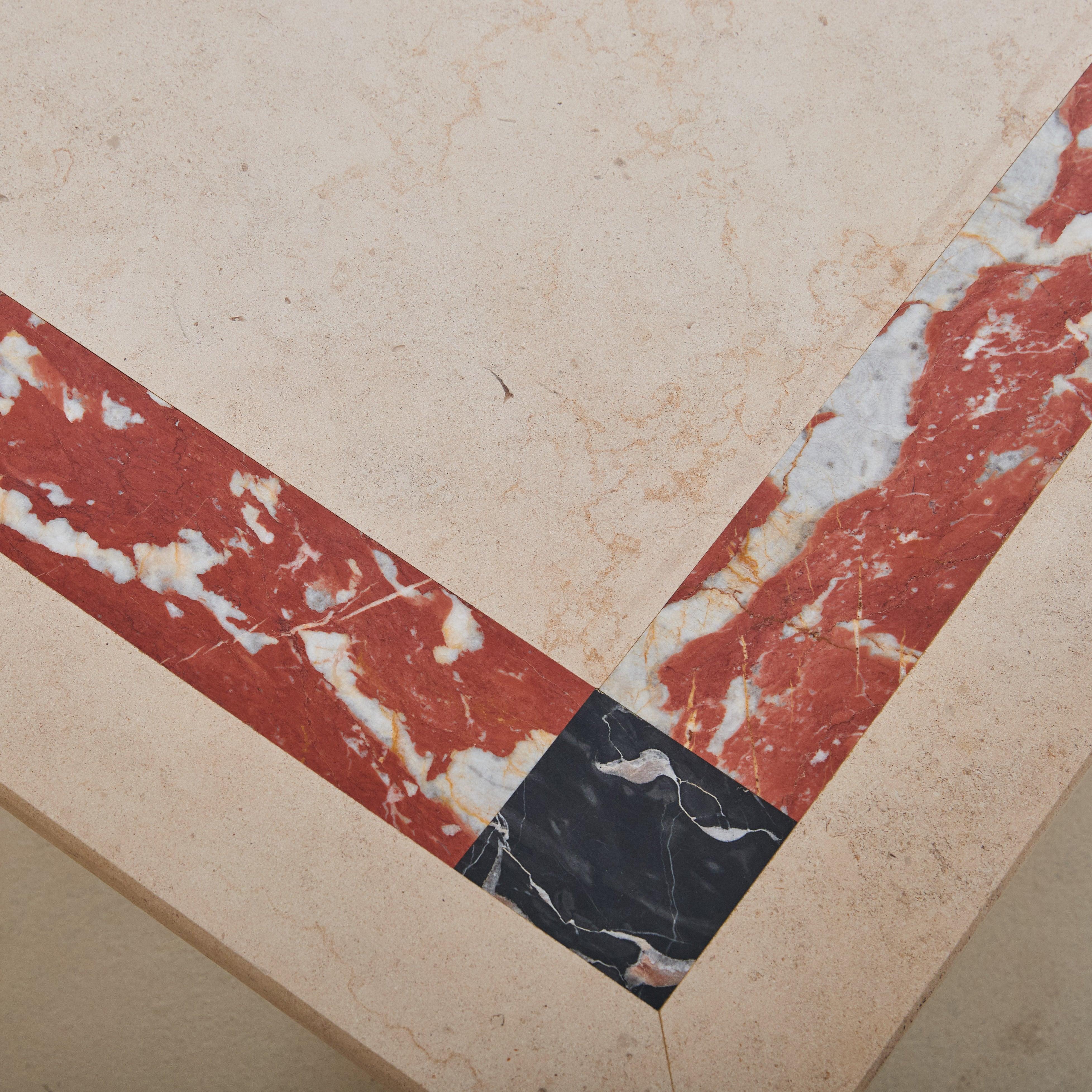 Fin du 20e siècle Italian Square Ivory + Red Marble Coffee Table With Brass Legs, 1980s en vente