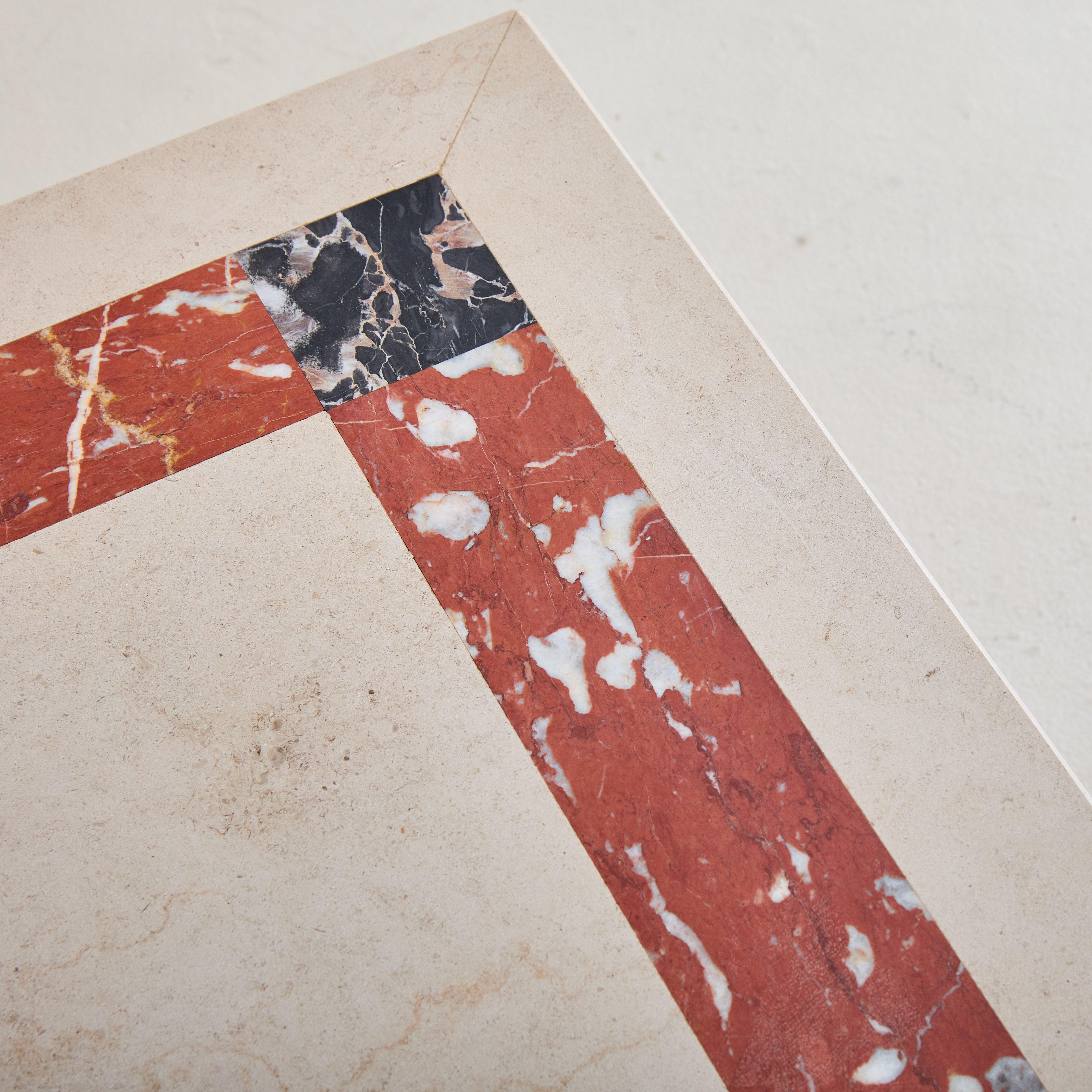 Italian Square Ivory + Red Marble Coffee Table With Brass Legs, 1980s en vente 2