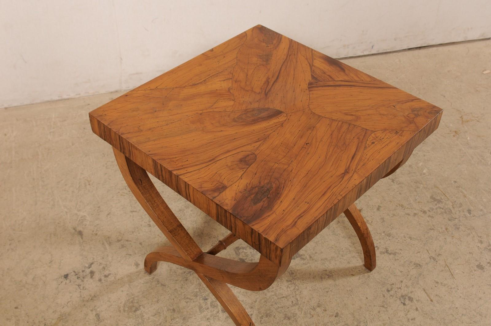 Italian Square-Shaped Curule Leg Side Table w/Beautiful Olivewood Veneers In Good Condition In Atlanta, GA