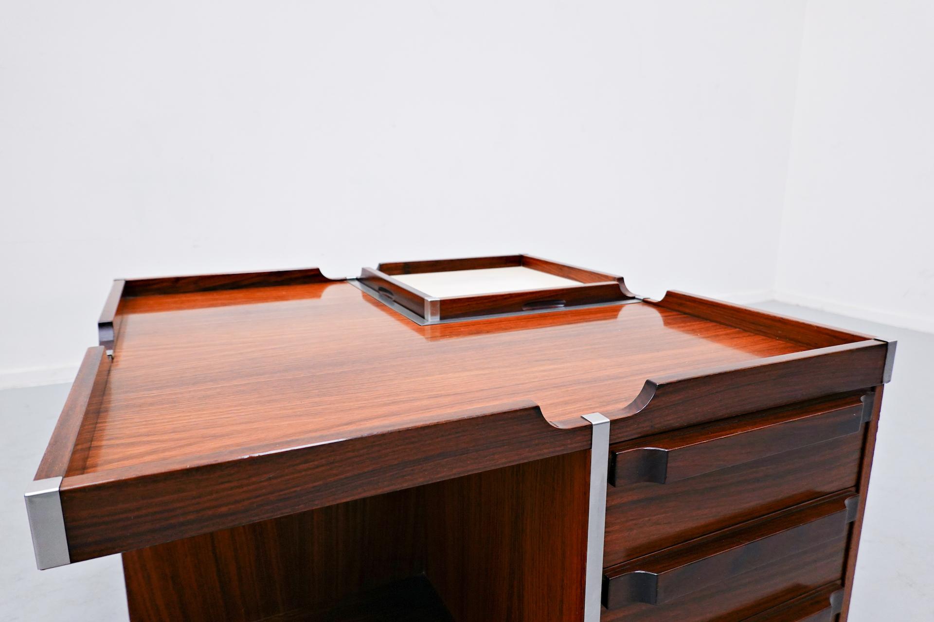 Mid-Century Modern Italian wooden Square Storage Coffee Table 14