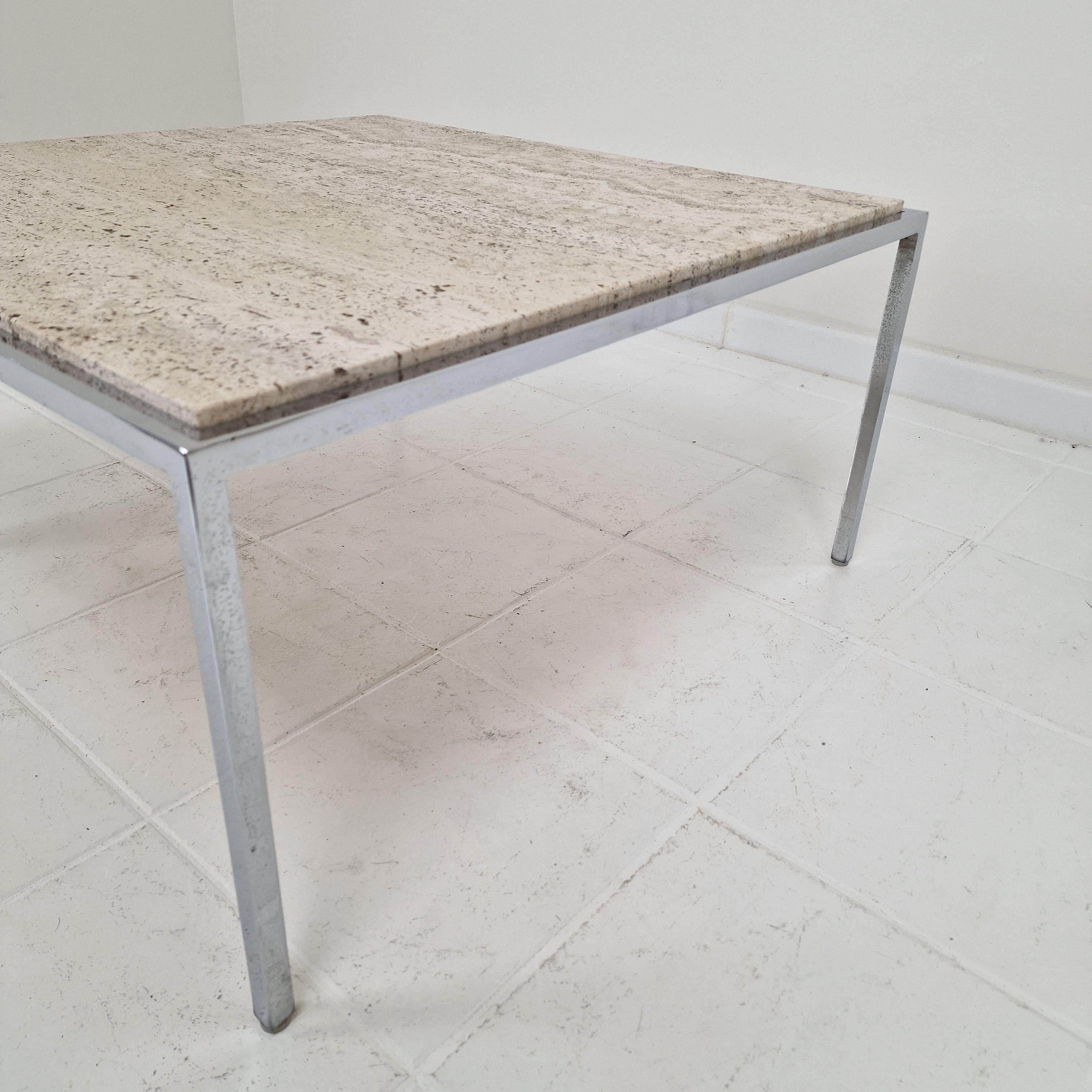 Italian Square Travertine Coffee Table with Steel Base, 1980's en venta 4