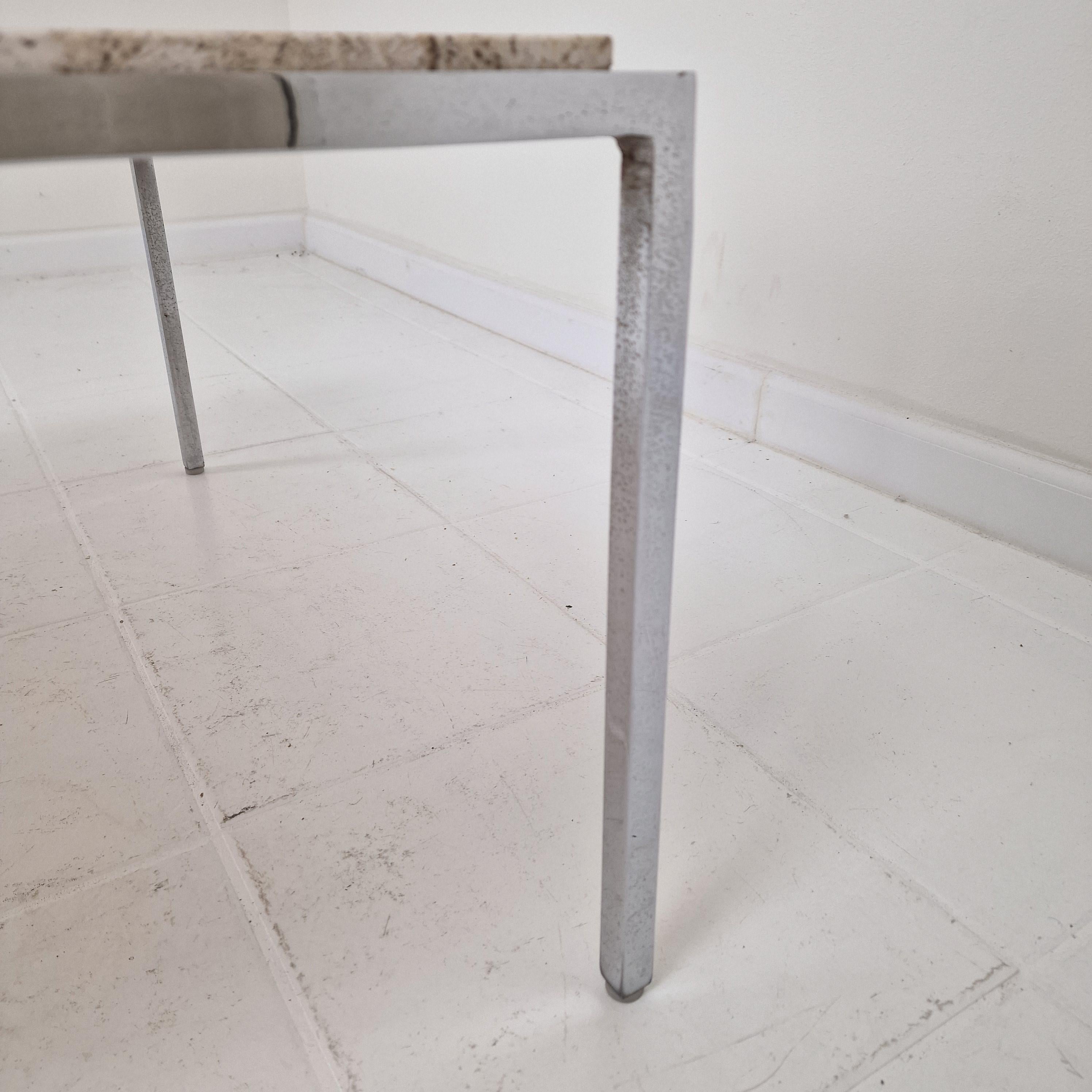 Italian Square Travertine Coffee Table with Steel Base, 1980's en venta 5