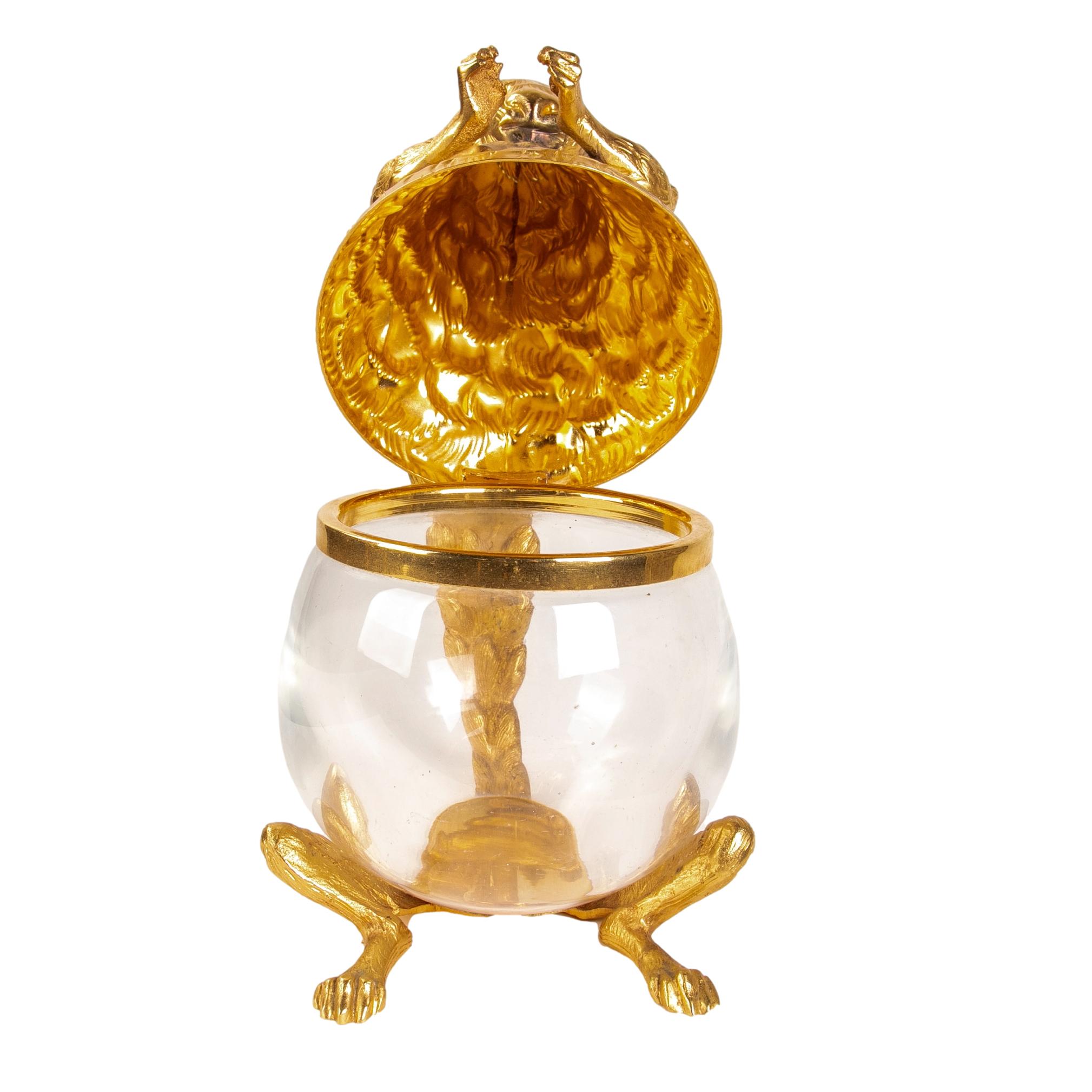 Italian Squirrel-Shaped Box in Gilded Metal Signed on the Inside For Sale 1