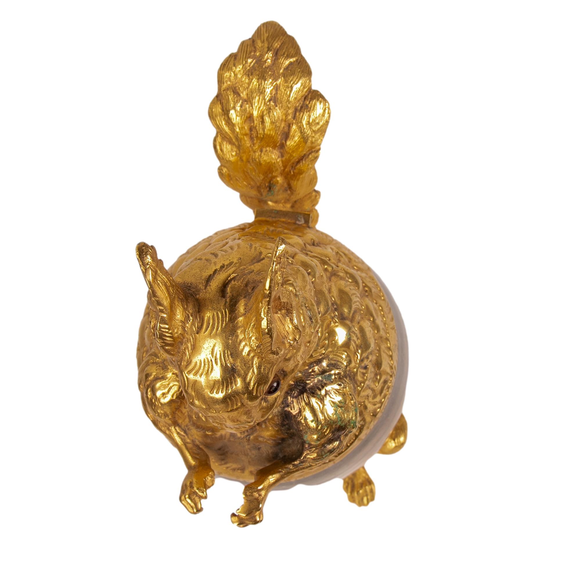Italian Squirrel-Shaped Box in Gilded Metal Signed on the Inside For Sale 4