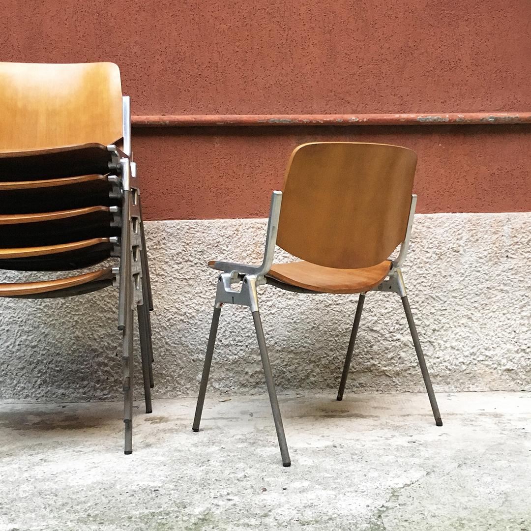 Mid-20th Century Italian Stackable Italian Chairs DSC by G. Piretti for Anonima Castelli, 1965
