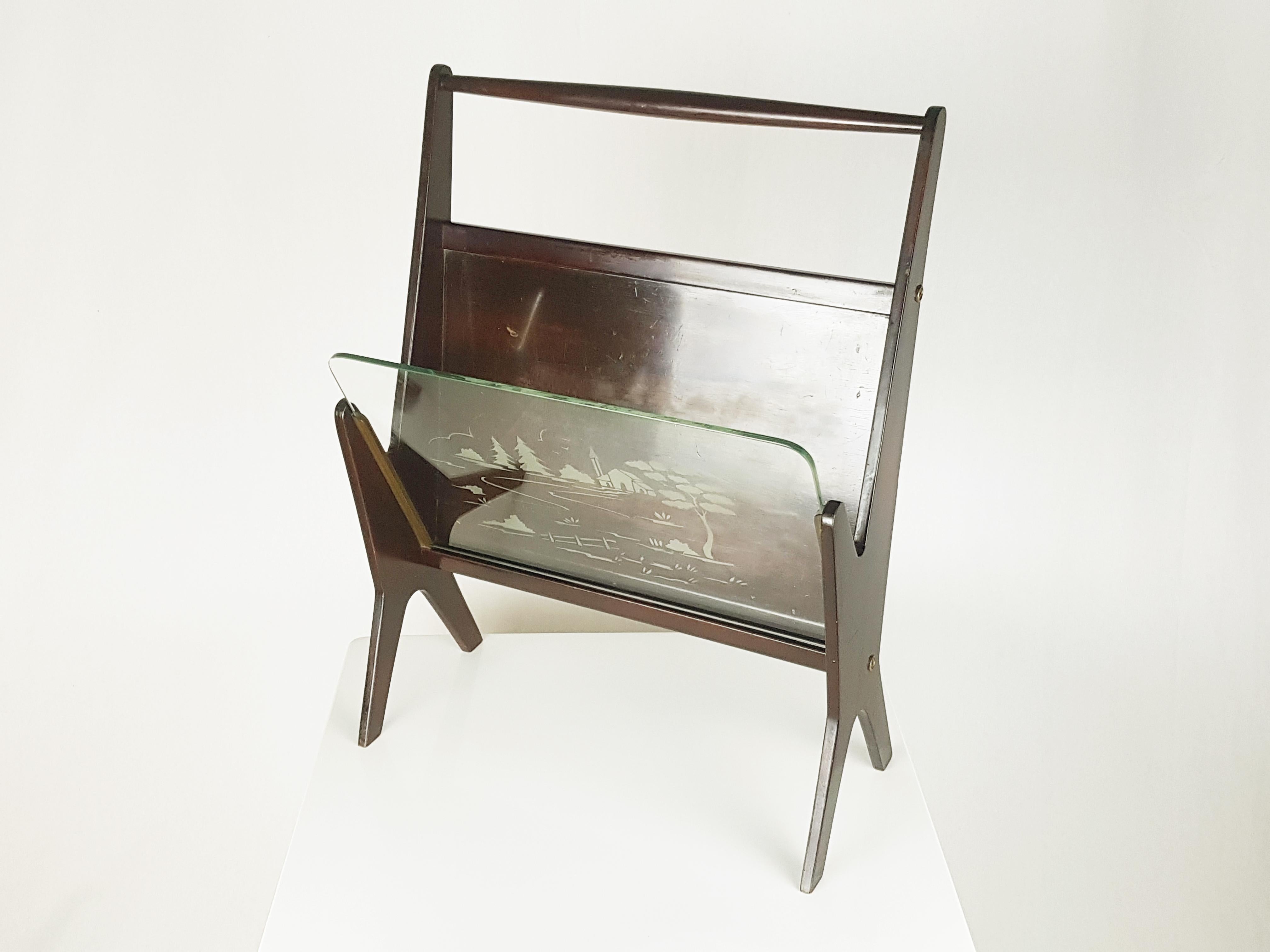 20th Century Italian Stained Plywood & Decotared Glass 1950s Magazine Rack For Sale