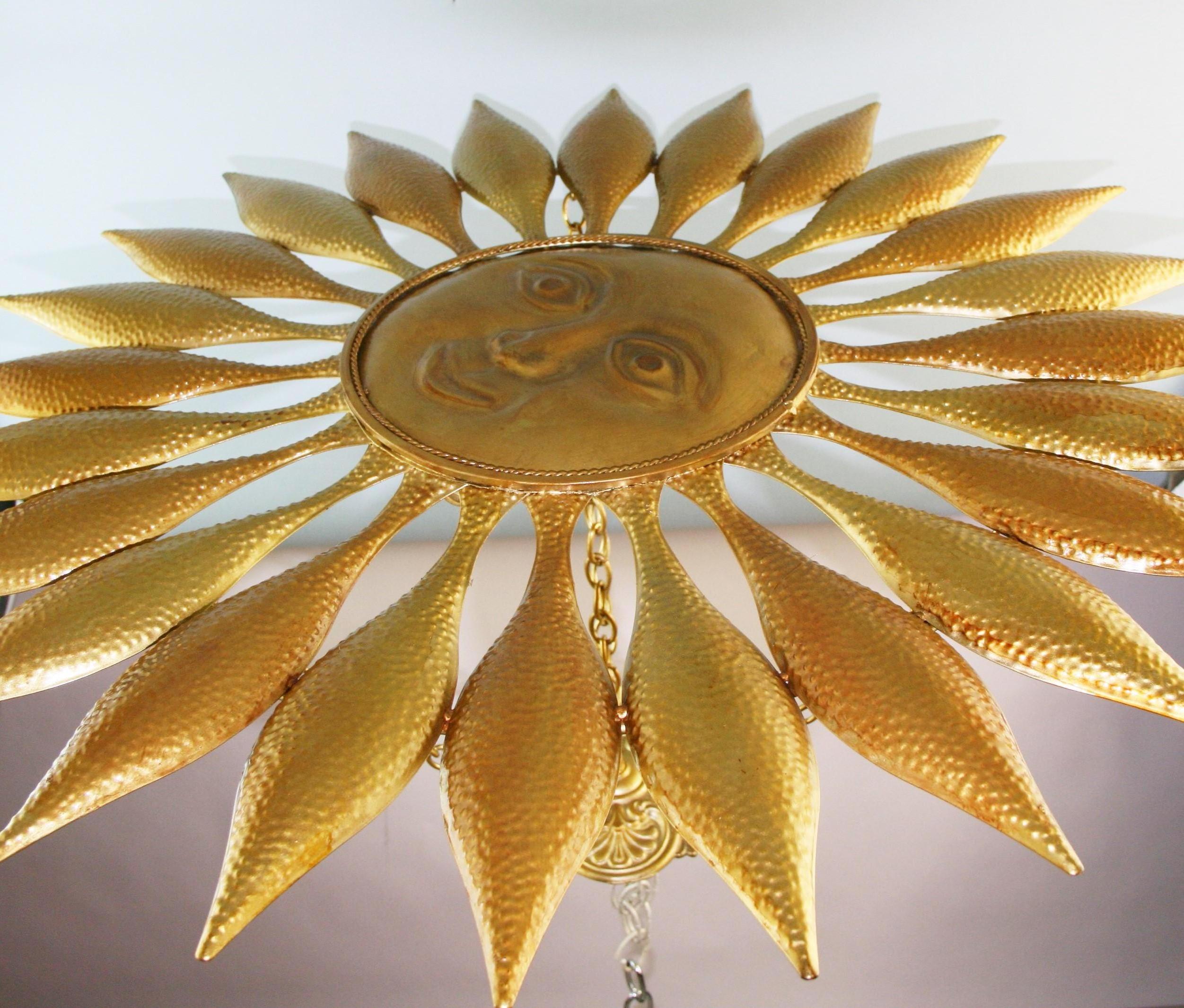 Italian Gilt Foliate Sun Face Hanging Chandelier 4