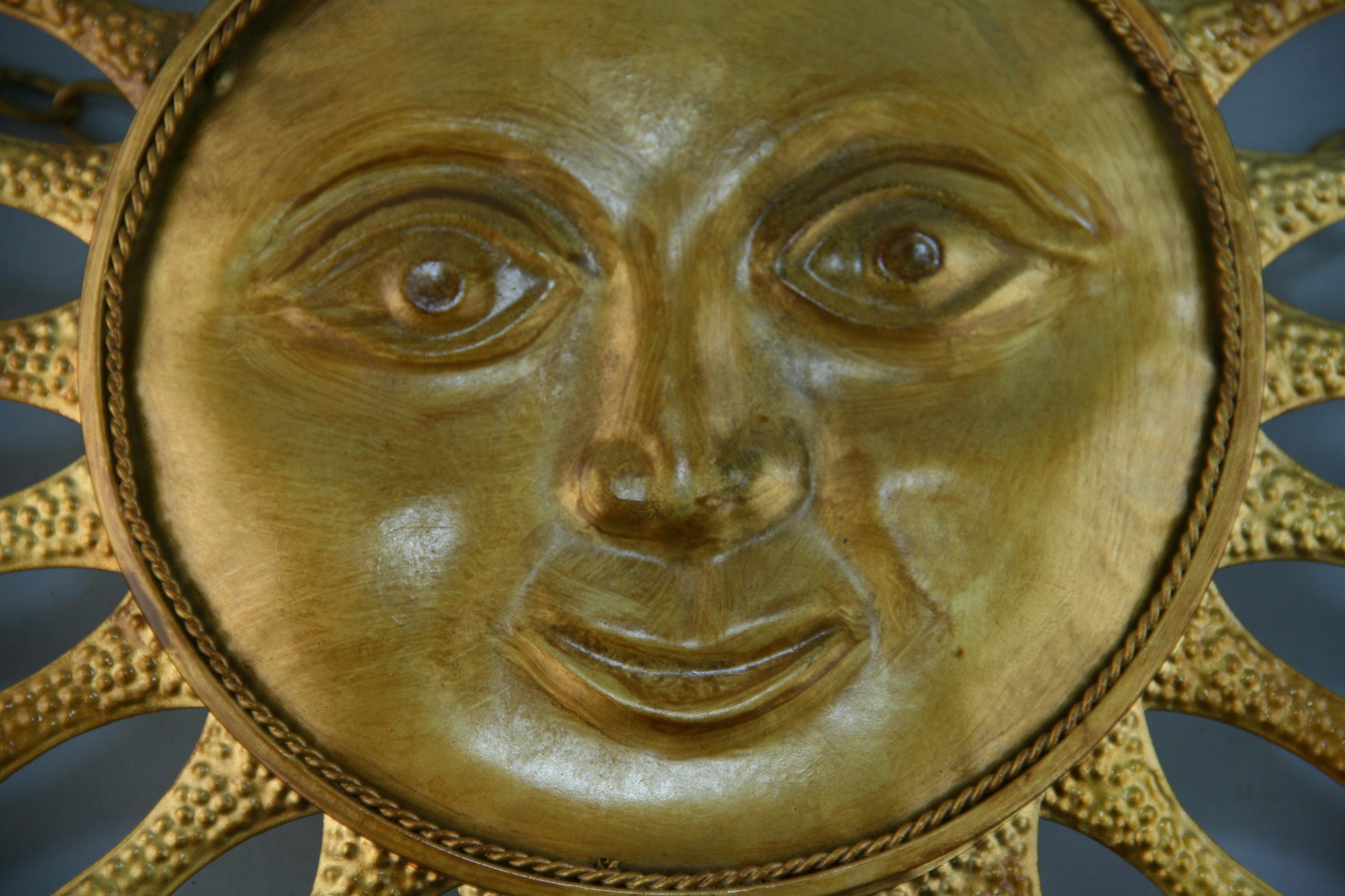 Italian Gilt Foliate Sun Face Hanging Chandelier 1