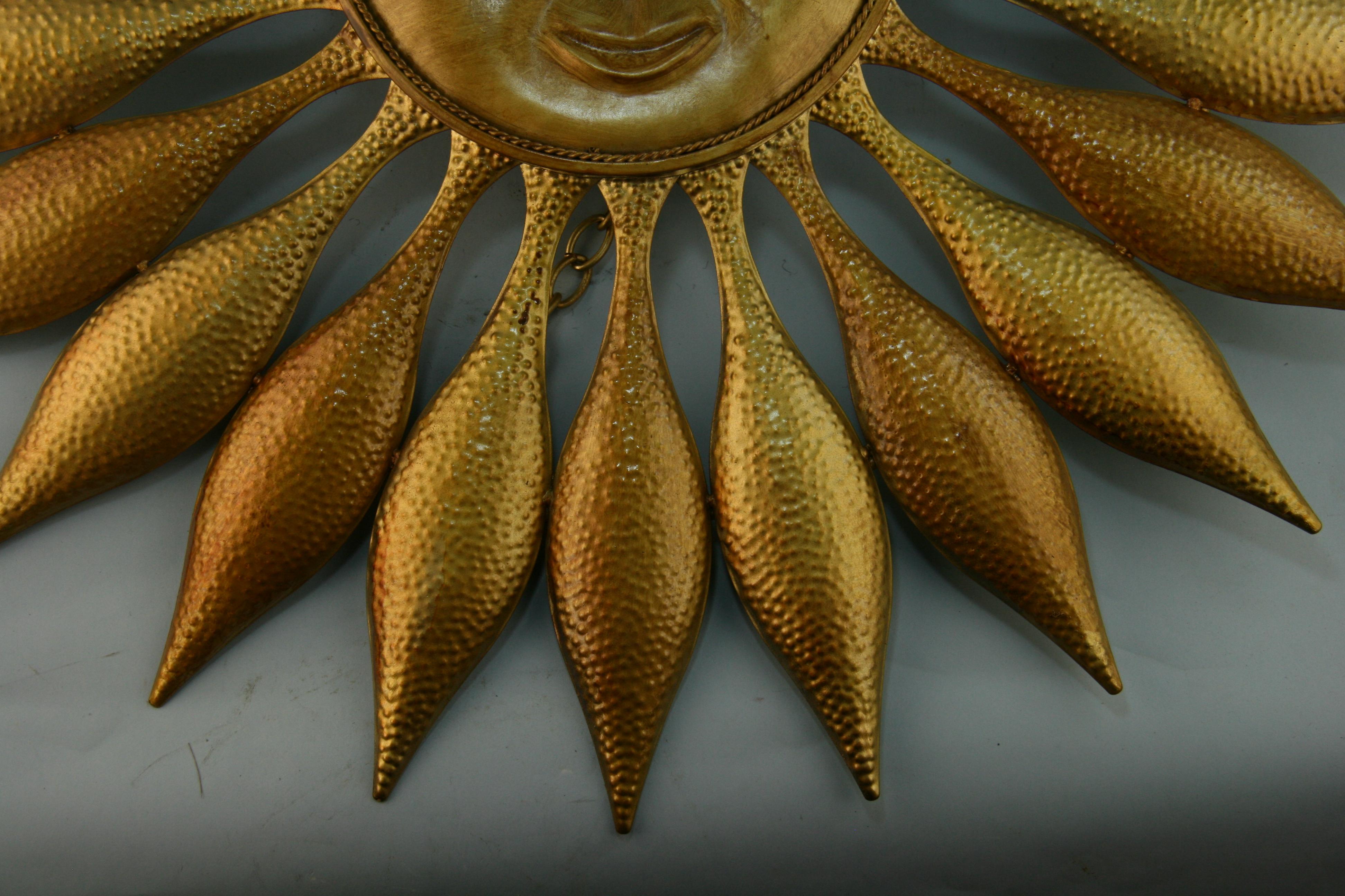 Italian Gilt Foliate Sun Face Hanging Chandelier 2