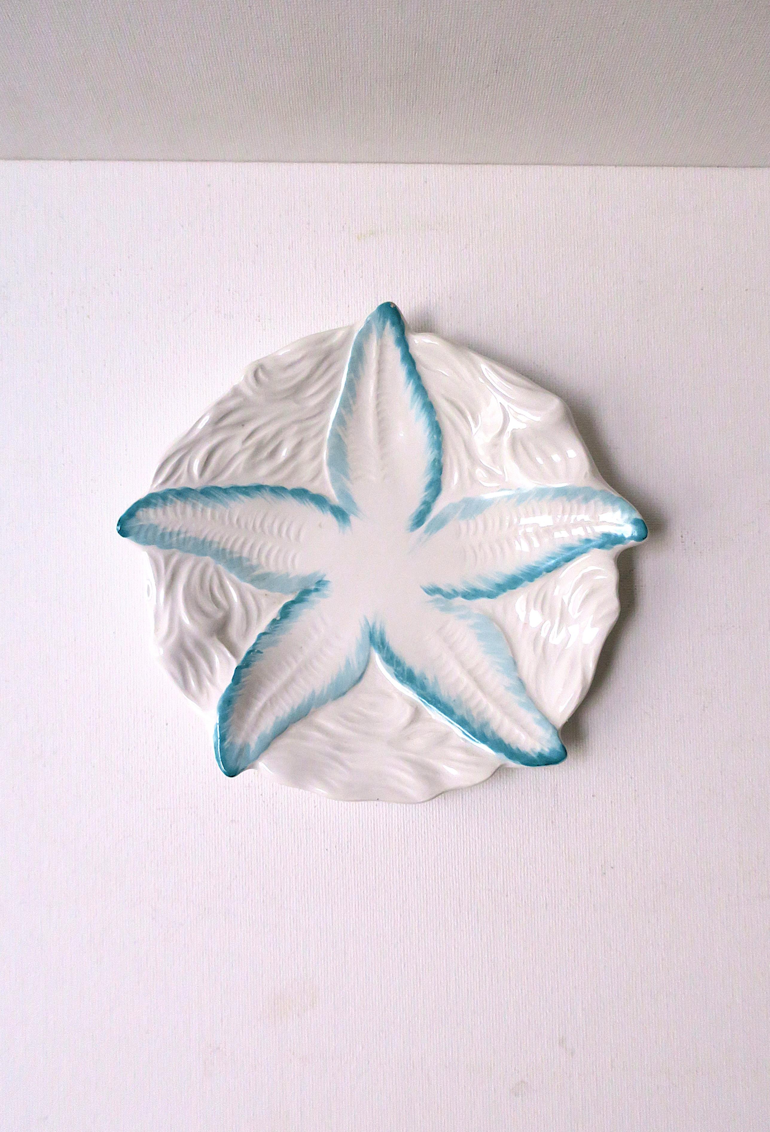 Plato Estrella de mar italiana, set de 2 en Bueno estado para la venta en New York, NY